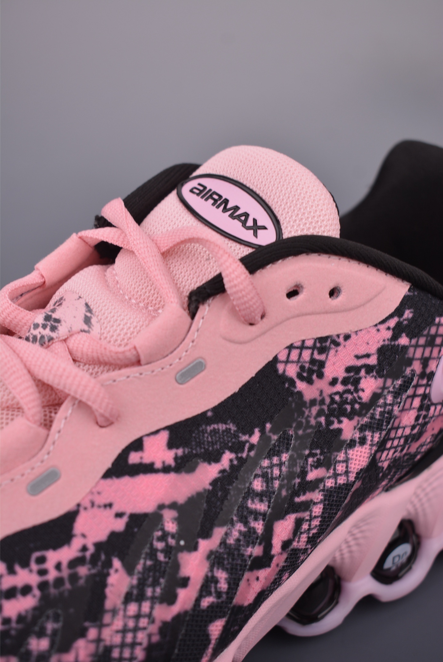 Nike Air Max DN8 