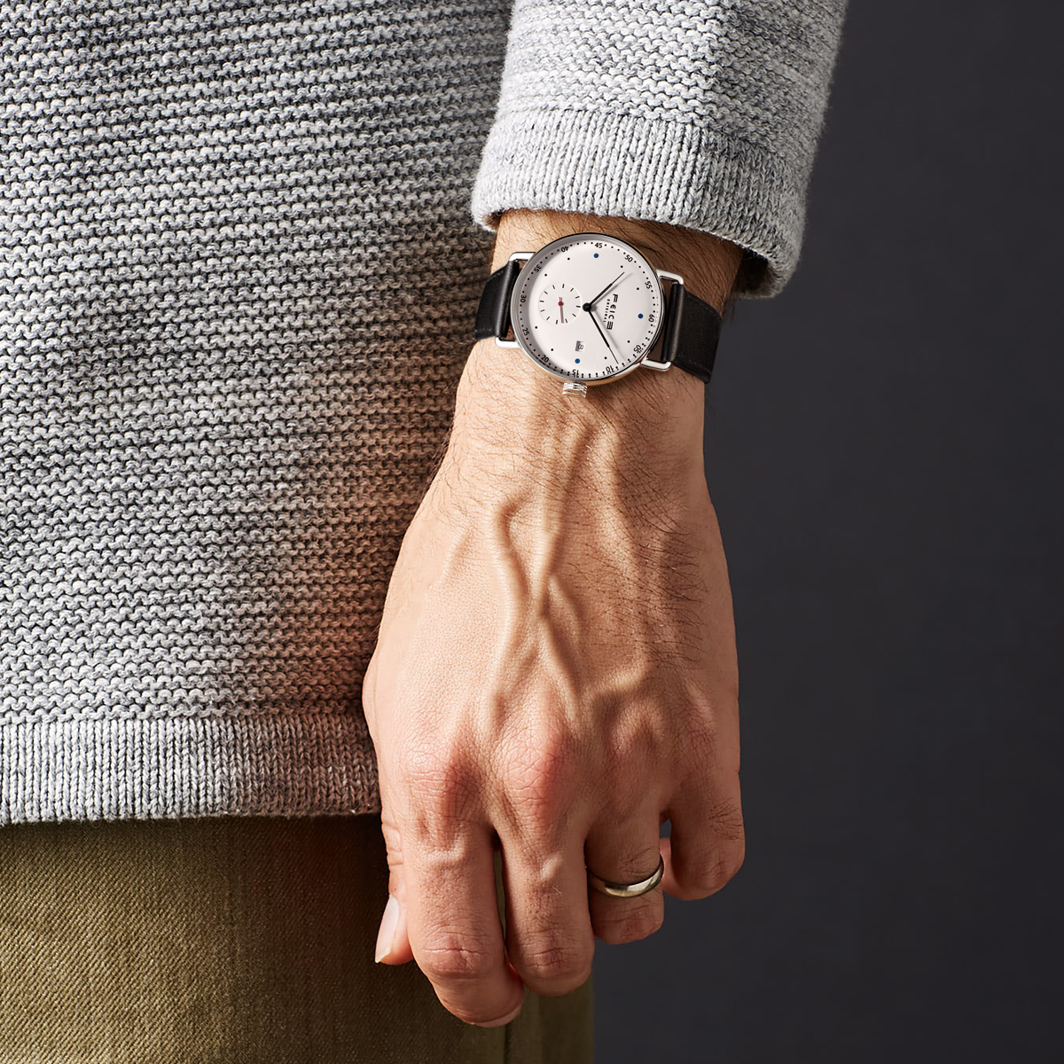 FM506 Bauhaus Watch