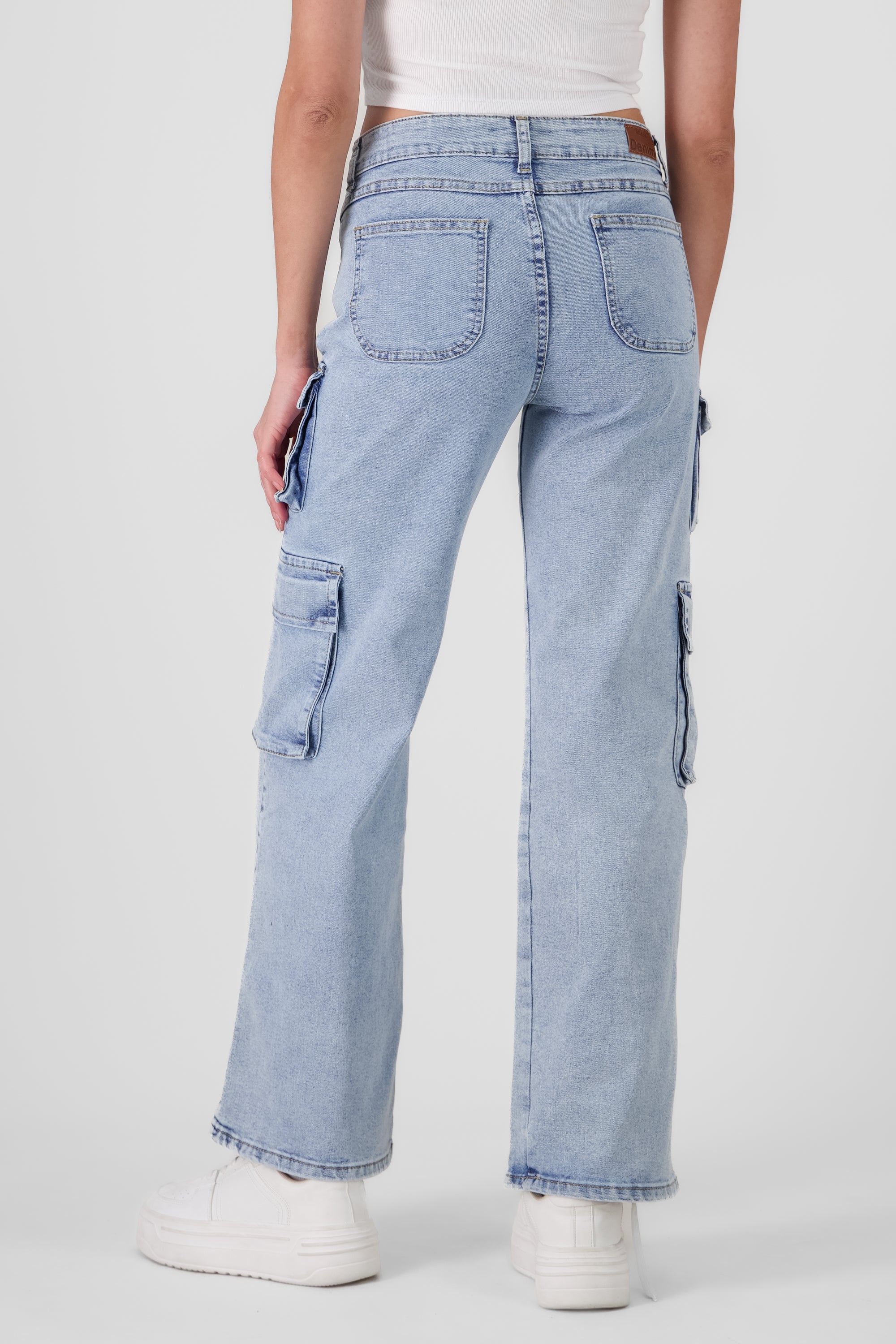 Cargo Jeans With Pockets