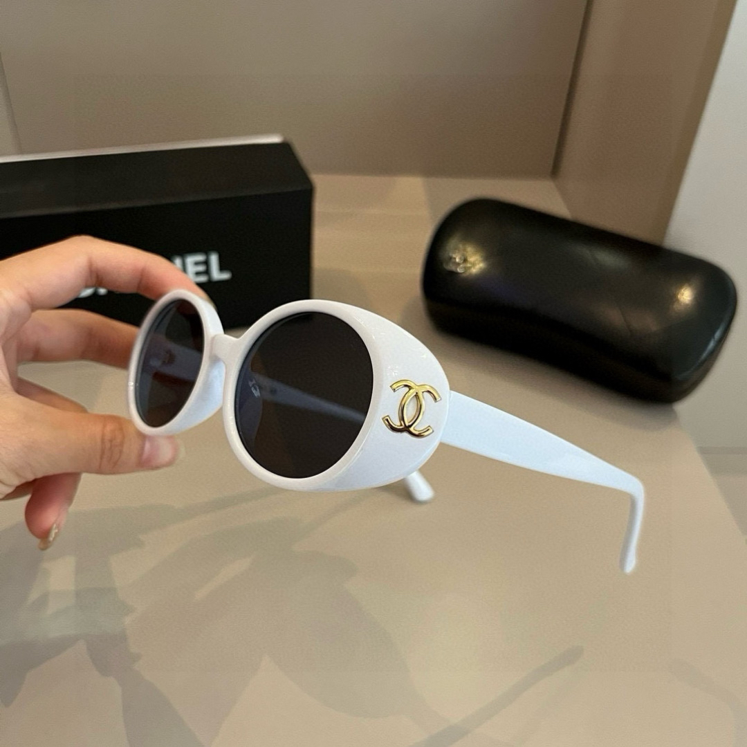 Chanel round frame sunglasses