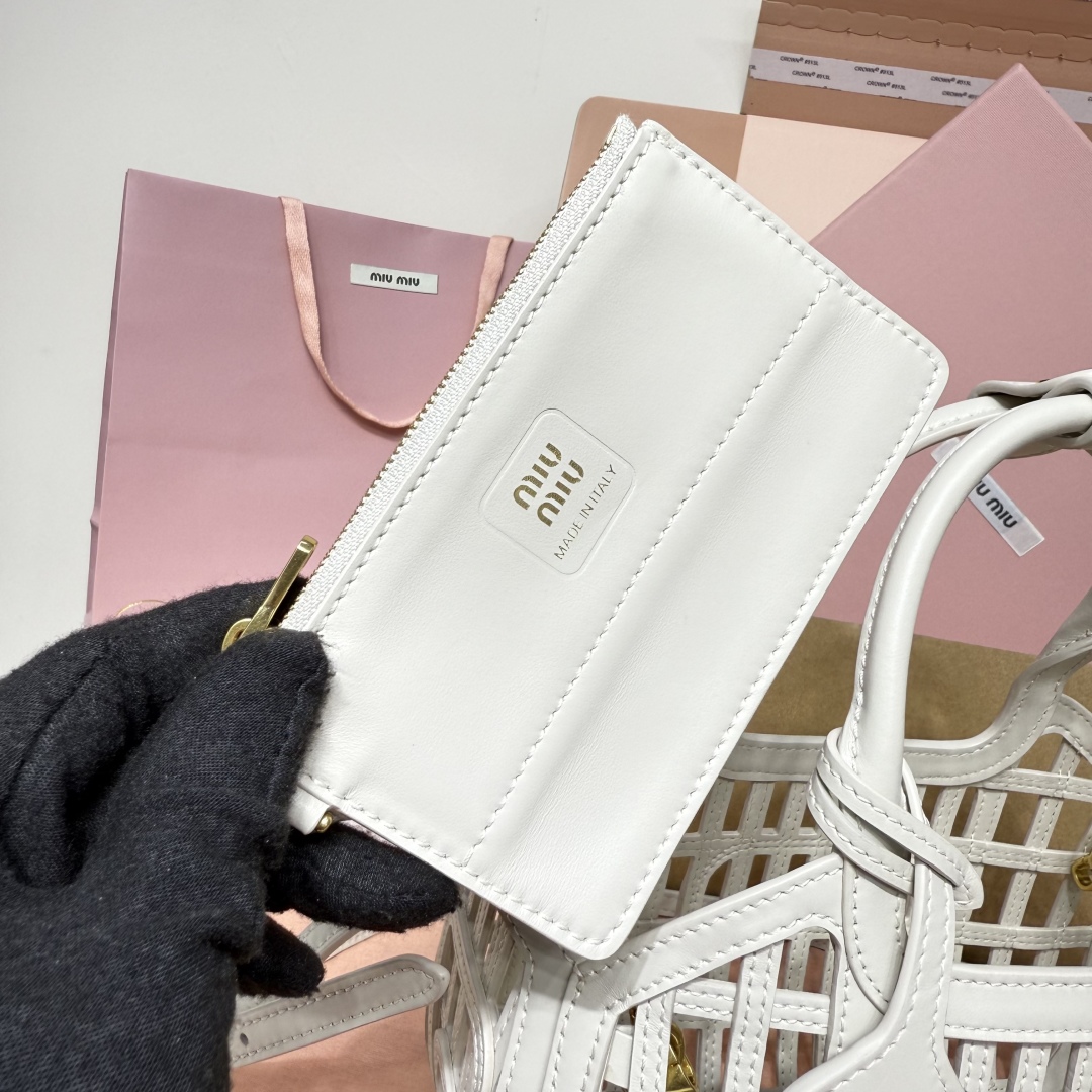 Miu Miu Naa leather bag 5BA294