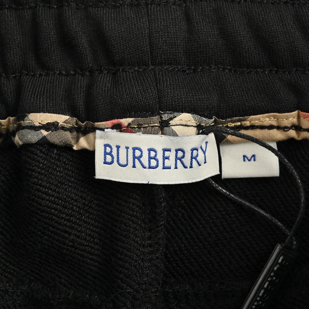 Burberry 24Fw metal warhorse logo trousers