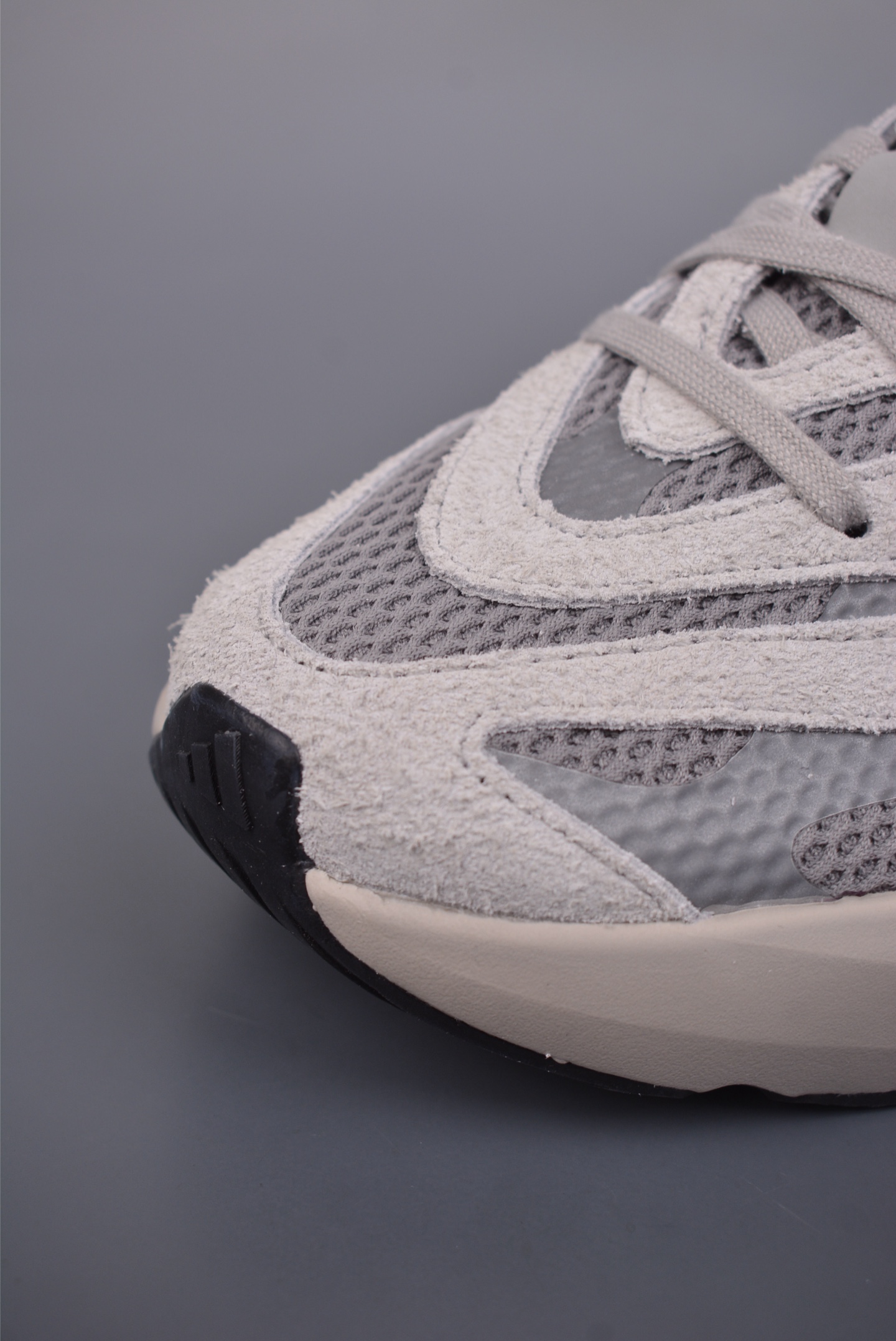 Adidas Lightblaze Low Light Grey JQ9975