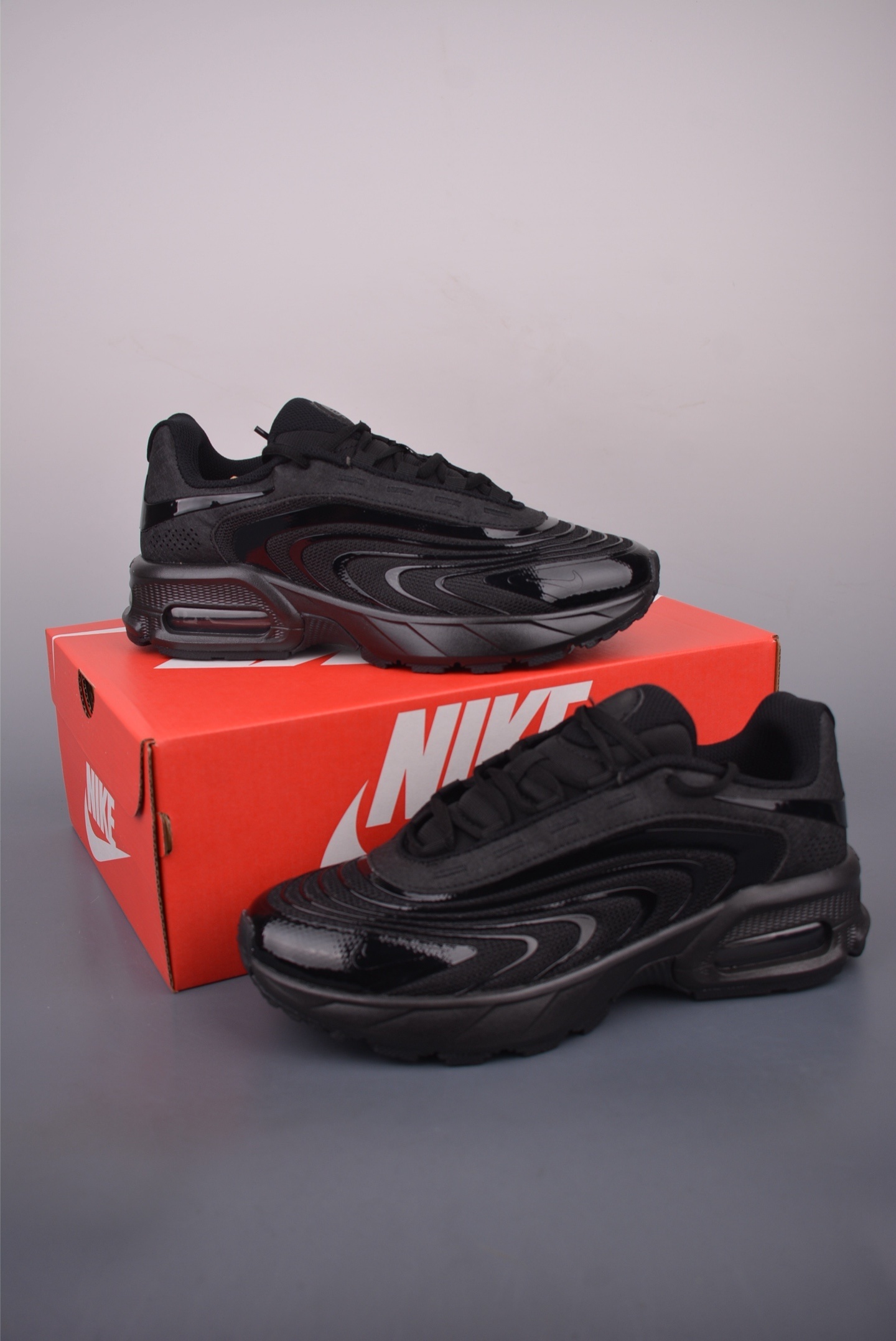 Nike Air Max Fire 