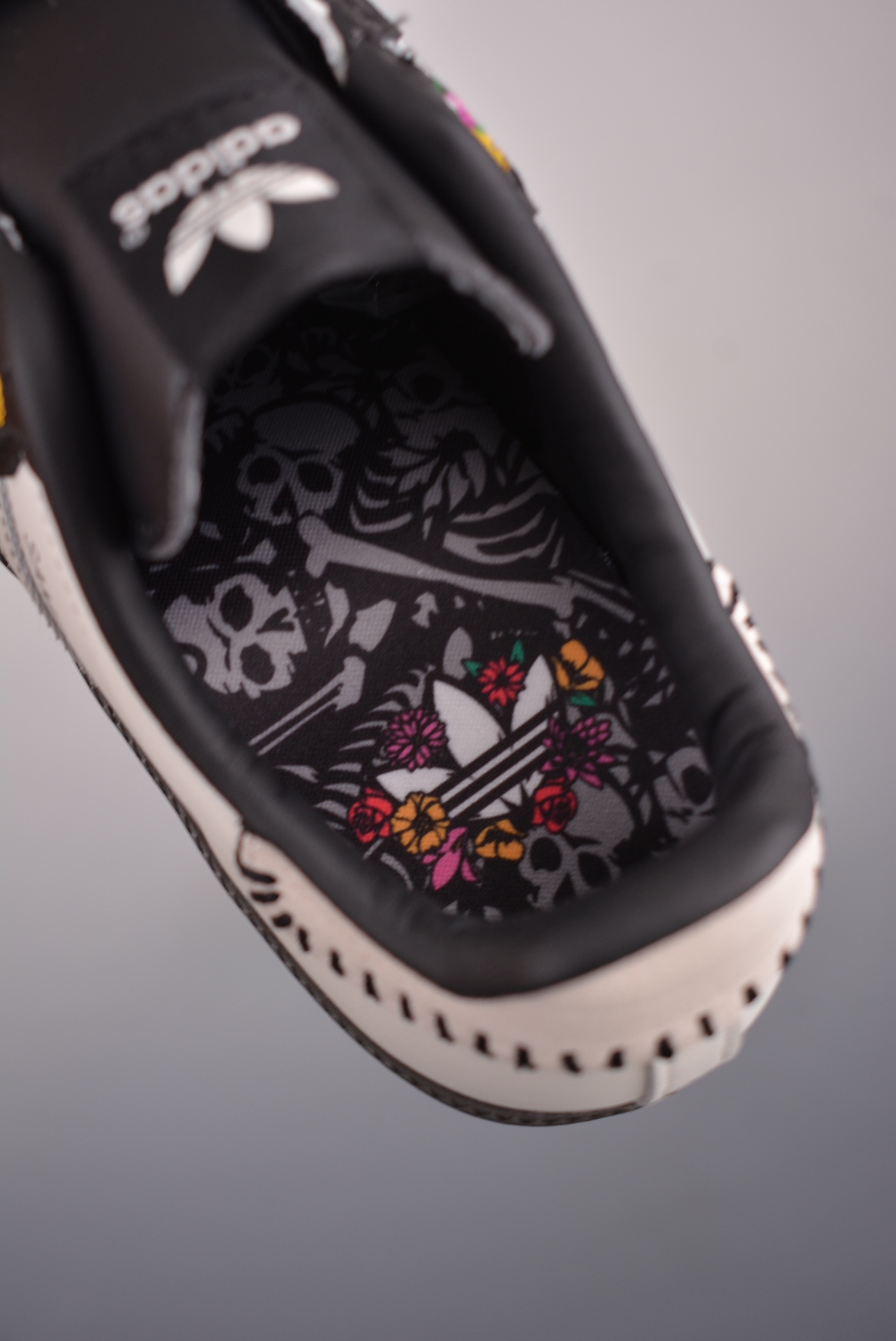 Adidas Originals Samba OG Día de Muertos JI3931
