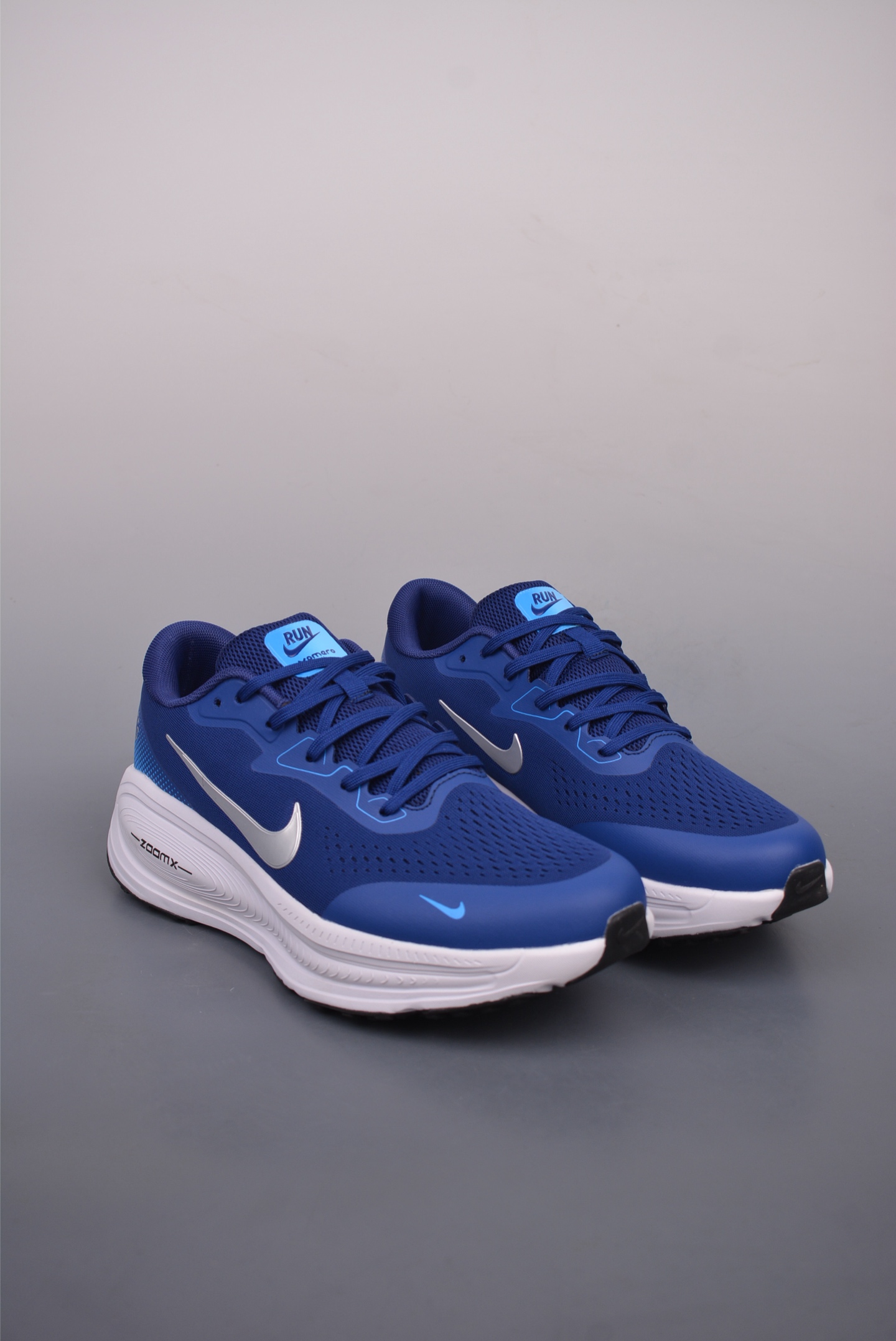 Nike Air Zoom Vomero 18X Blue White
