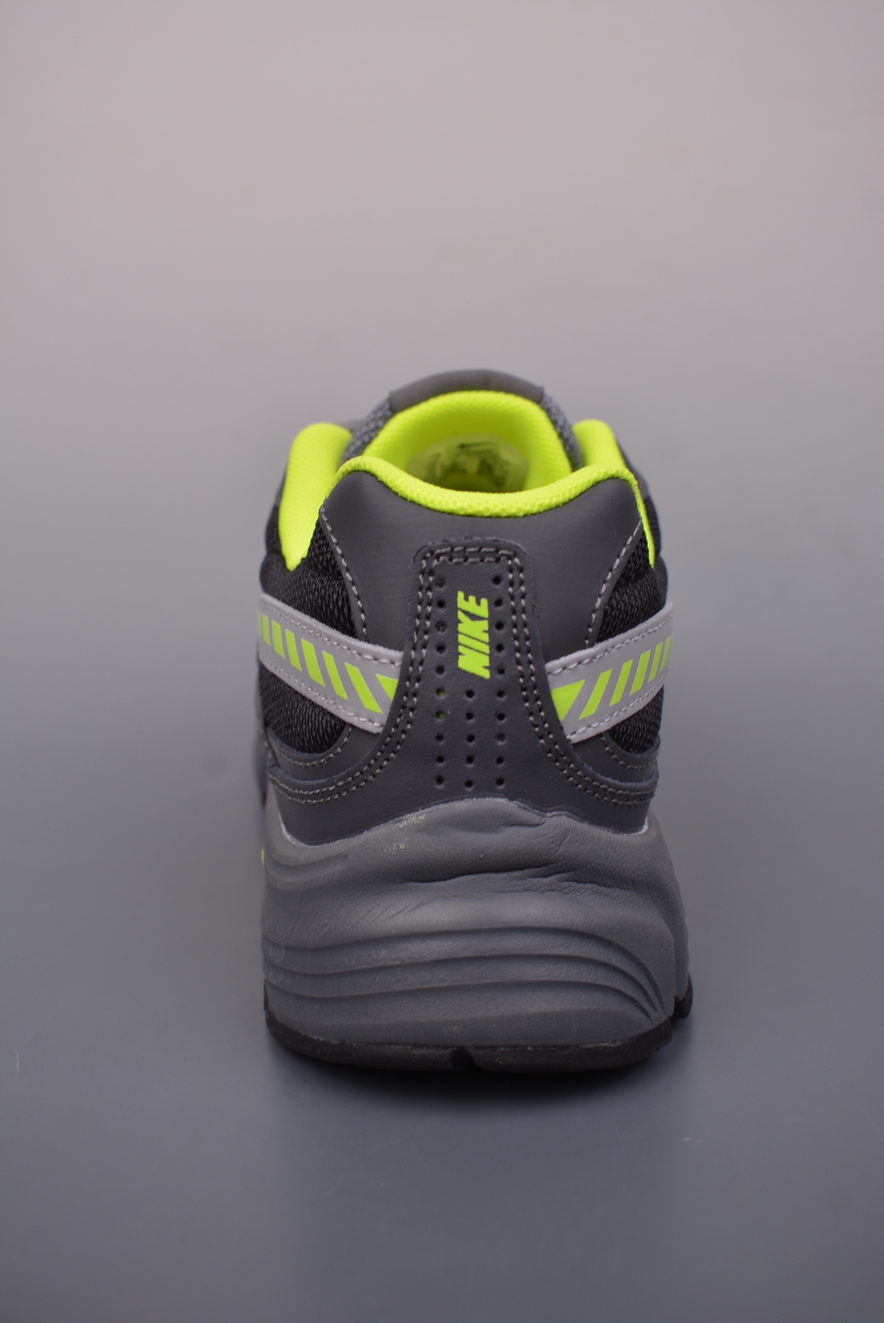 Nike Initiator Running gray black fluorescent green 394055-023
