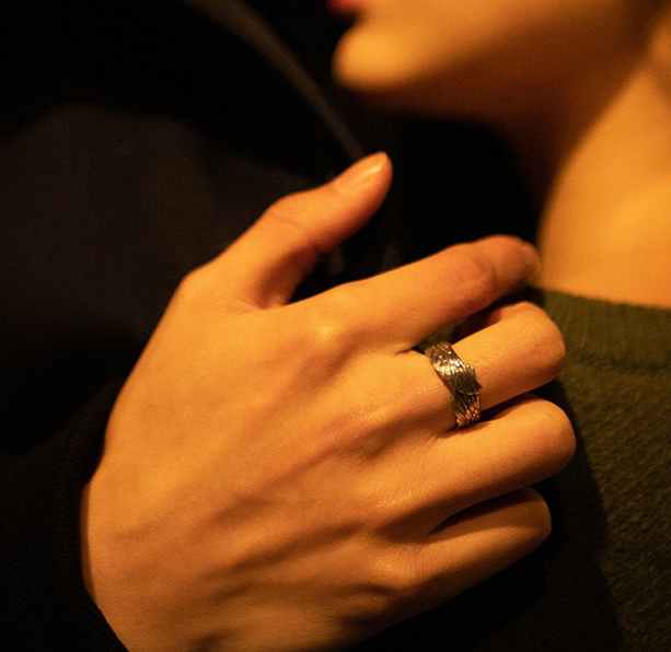 🔥Last Day Promotion 65% OFF 💕 Angel Wings Ring - A reminder of a special person's love!