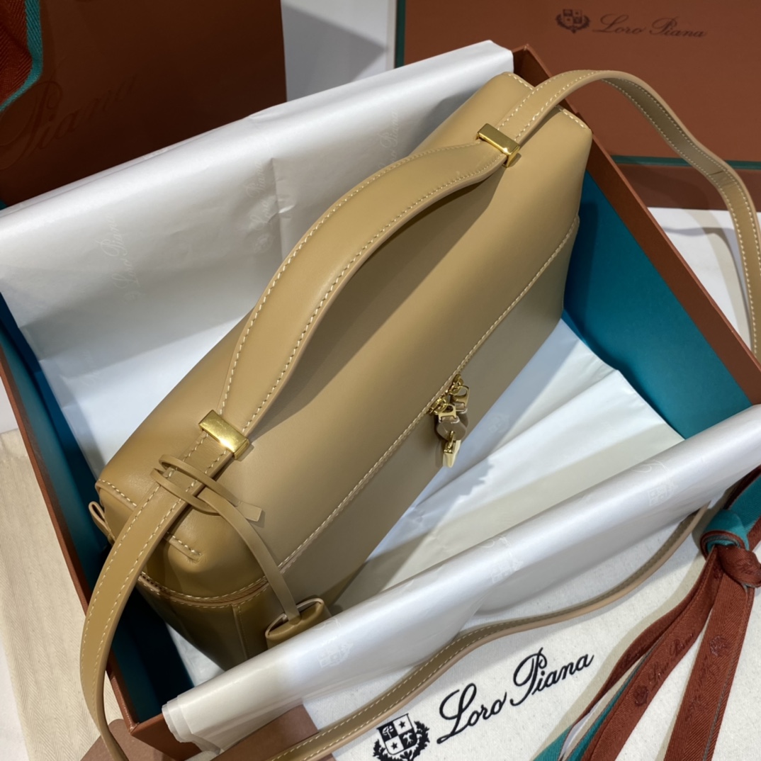 Loro Piana Extra L27 bag