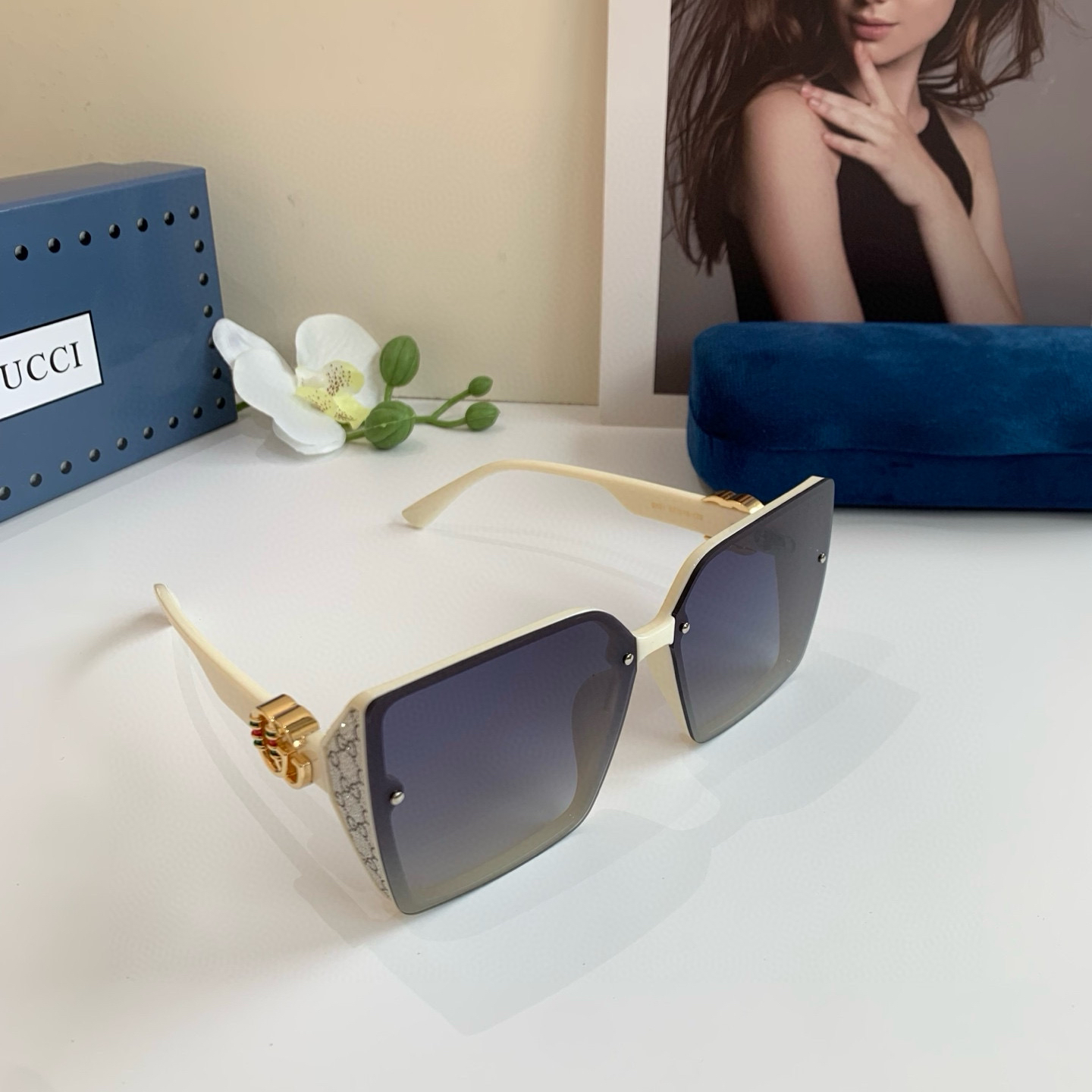 Gucci Square Frame Sunglasses