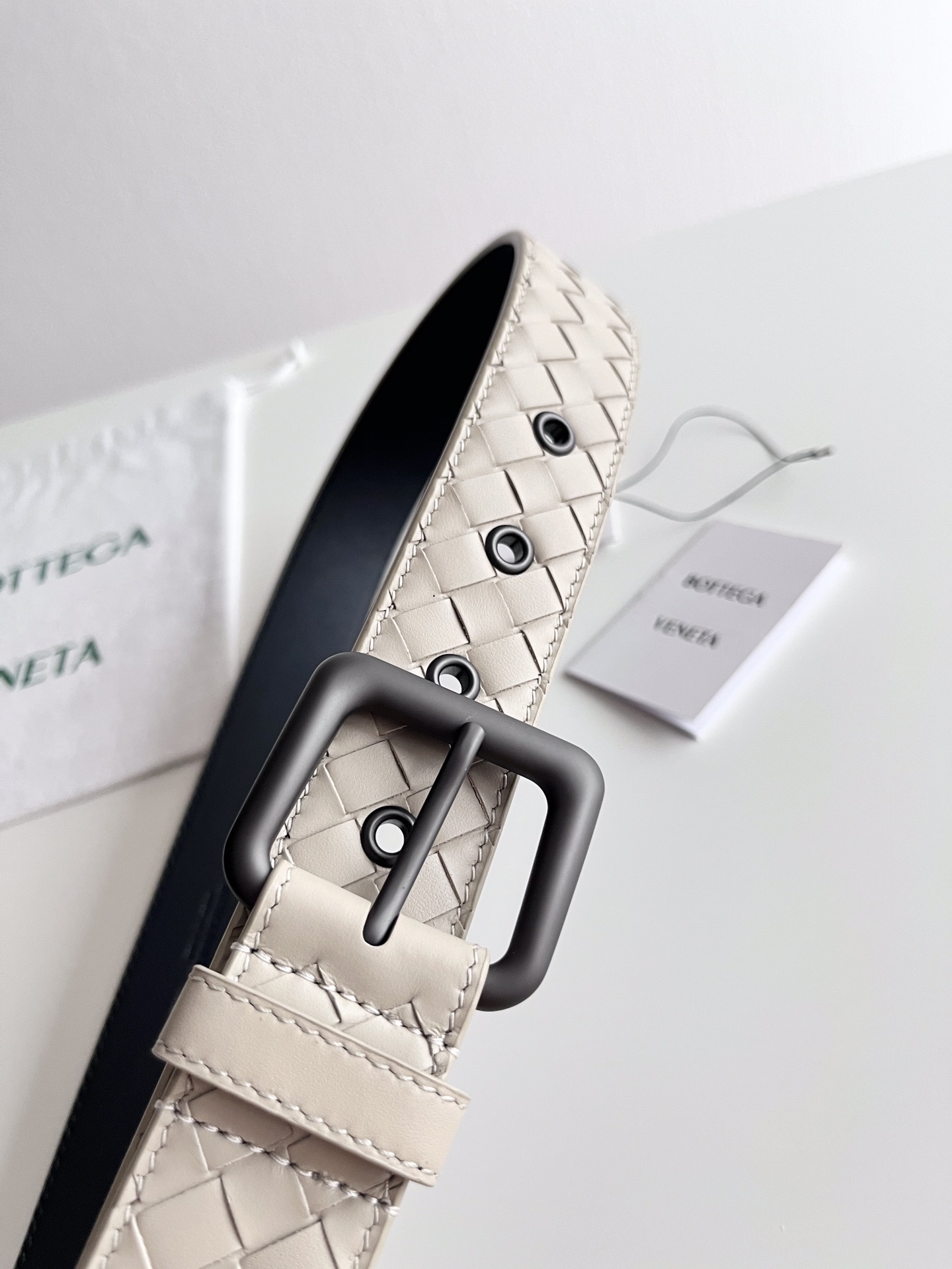Bottega Veneta frosted pin buckle woven cowhide double-sided belt 3.5cm wide