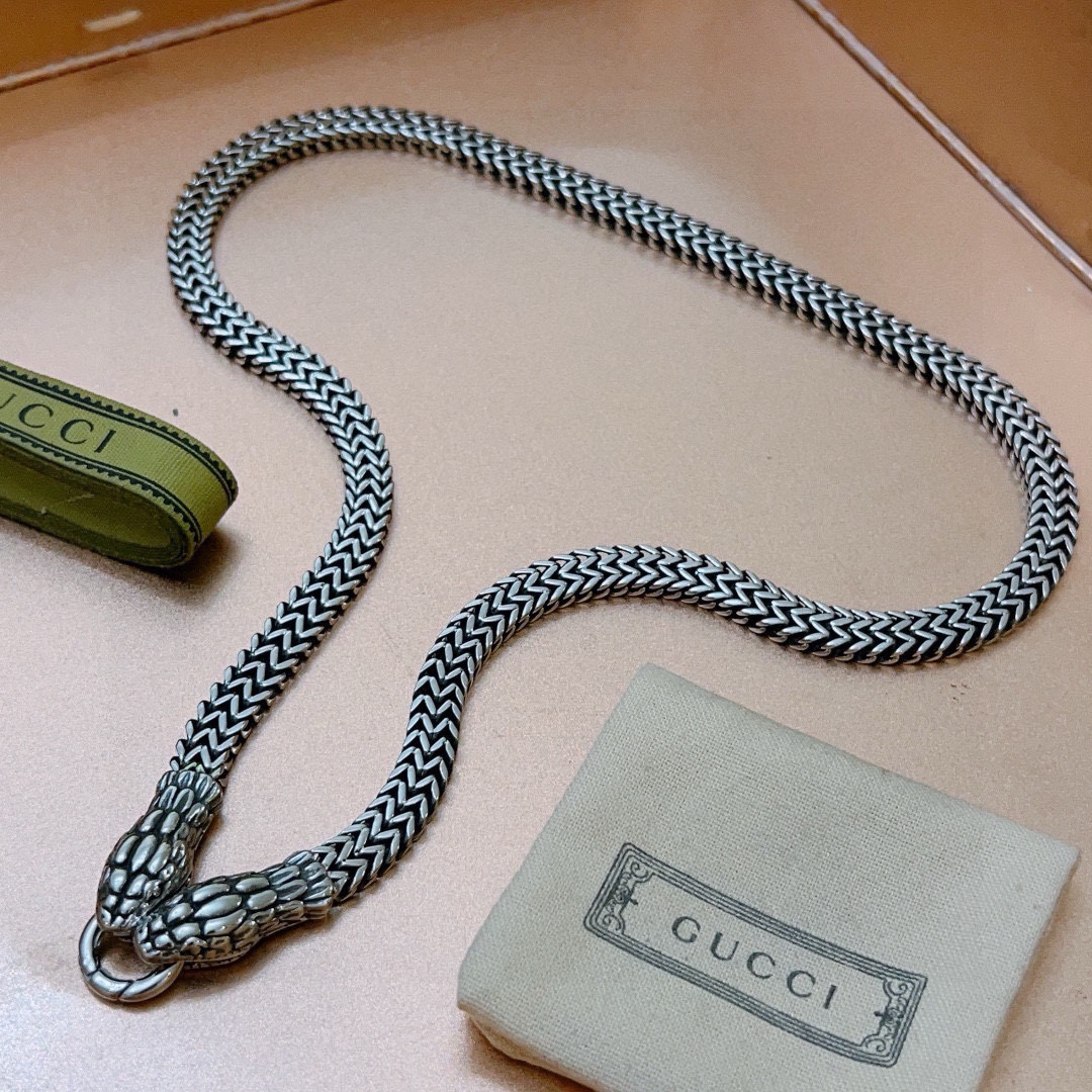 Gucci Anger Forest Series New Two-Headed Snake Vintage Necklace