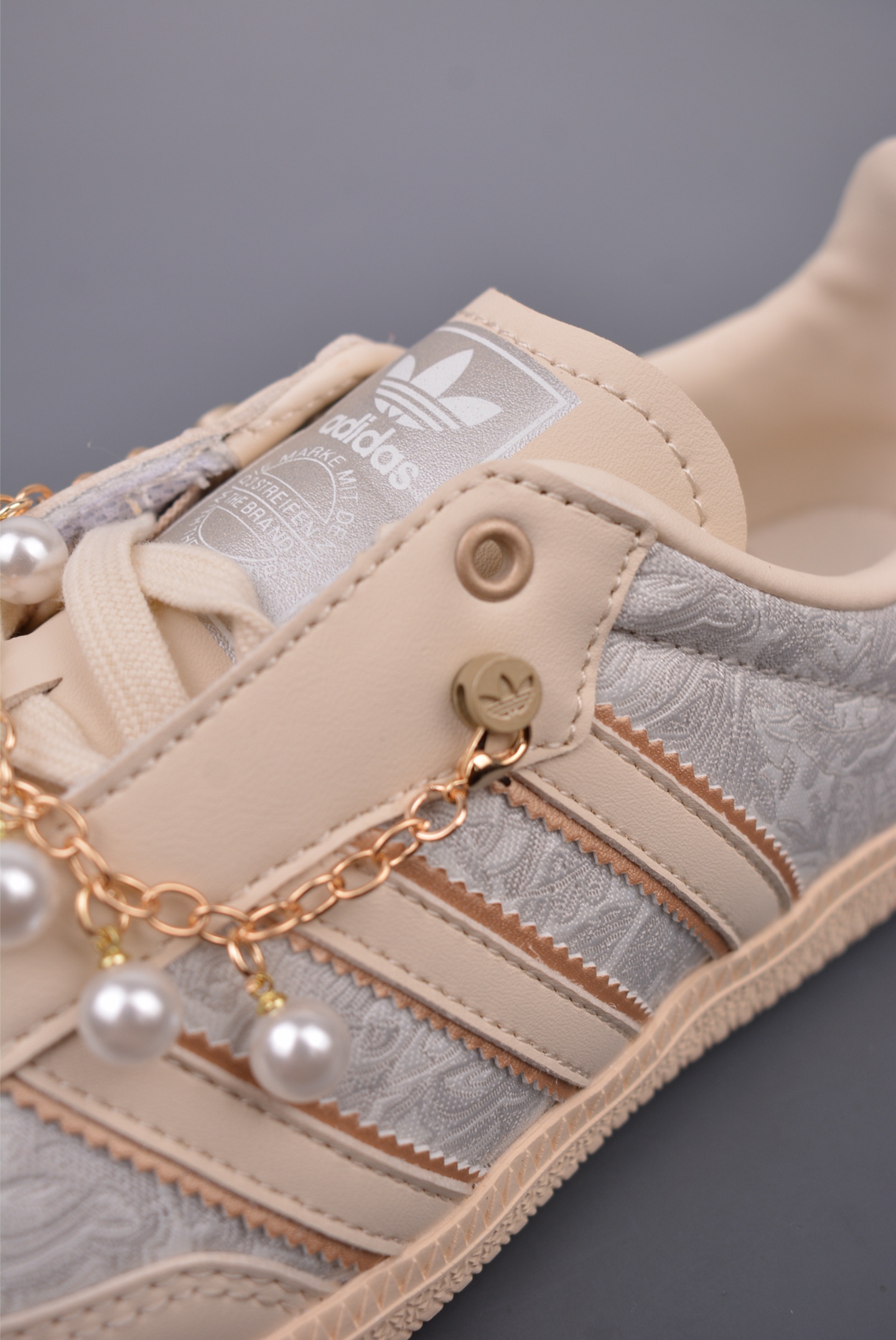 Adidas Originals Samba OG sneakers Khaki Pearl Necklace Silk JQ2616