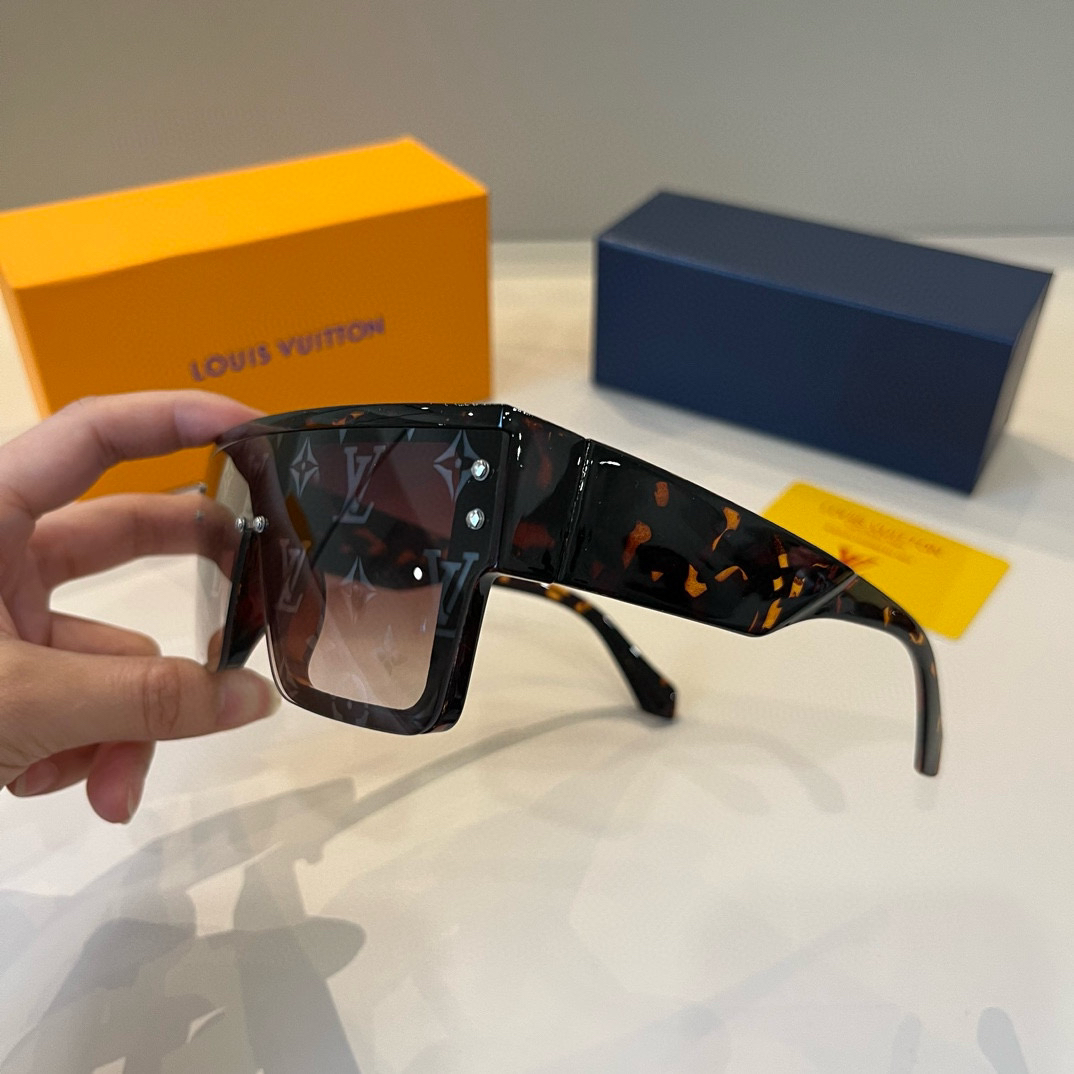 Louis Vuitton Square Frame Sunglasses