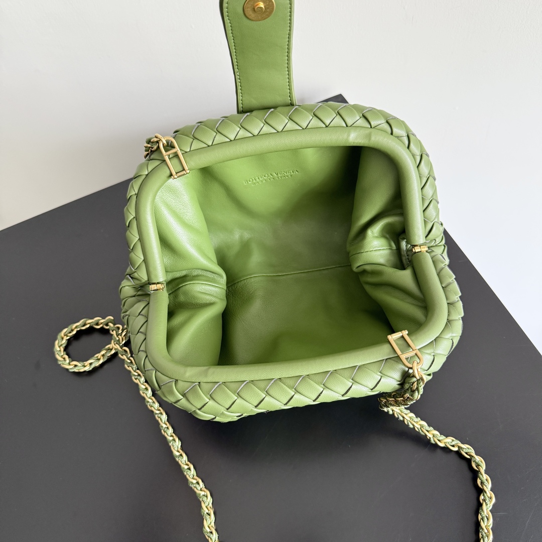 Bottega Veneta LAUREN 1980 Small Clutch 804038