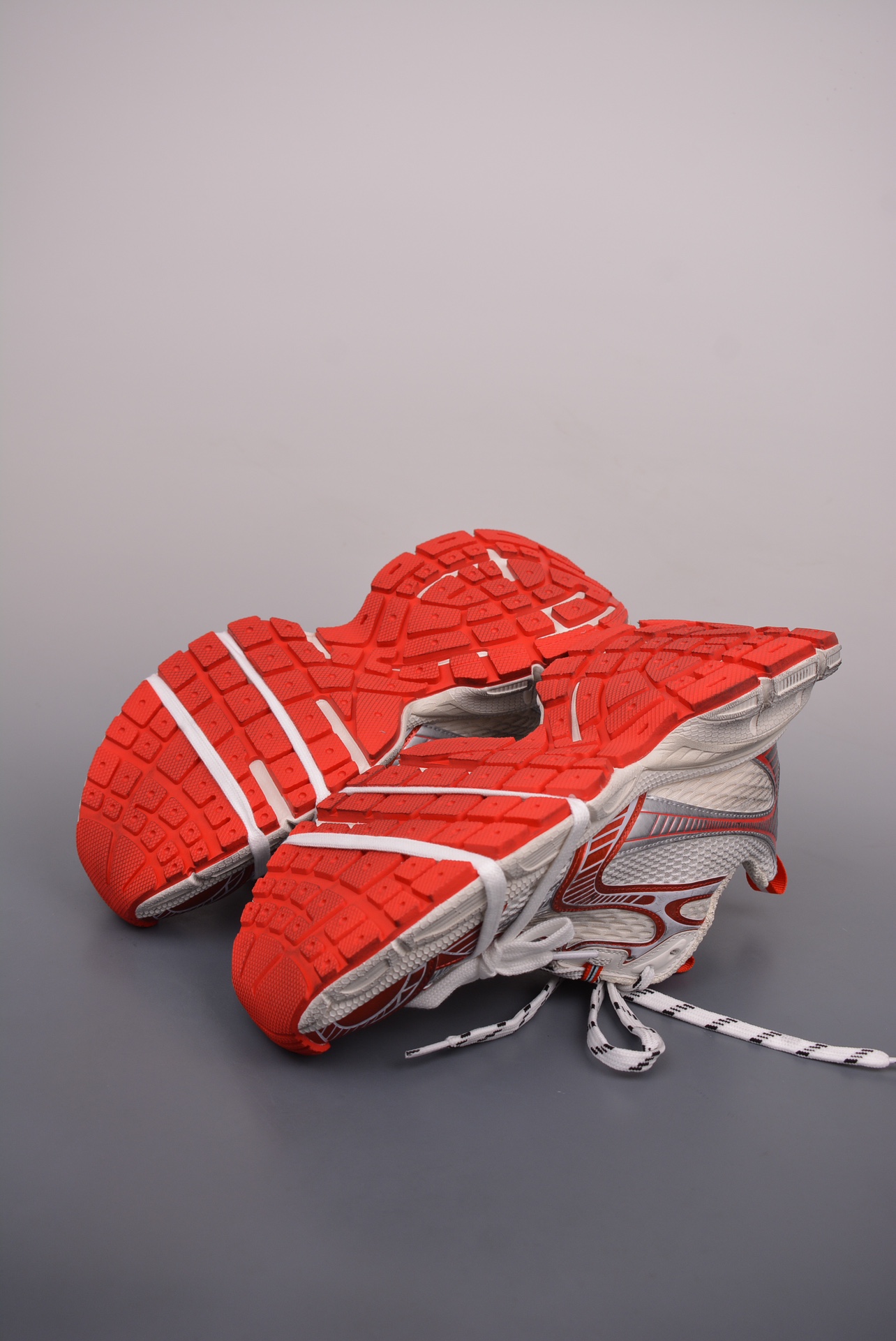 BALENCIAGA 3XL Sneakers Red White