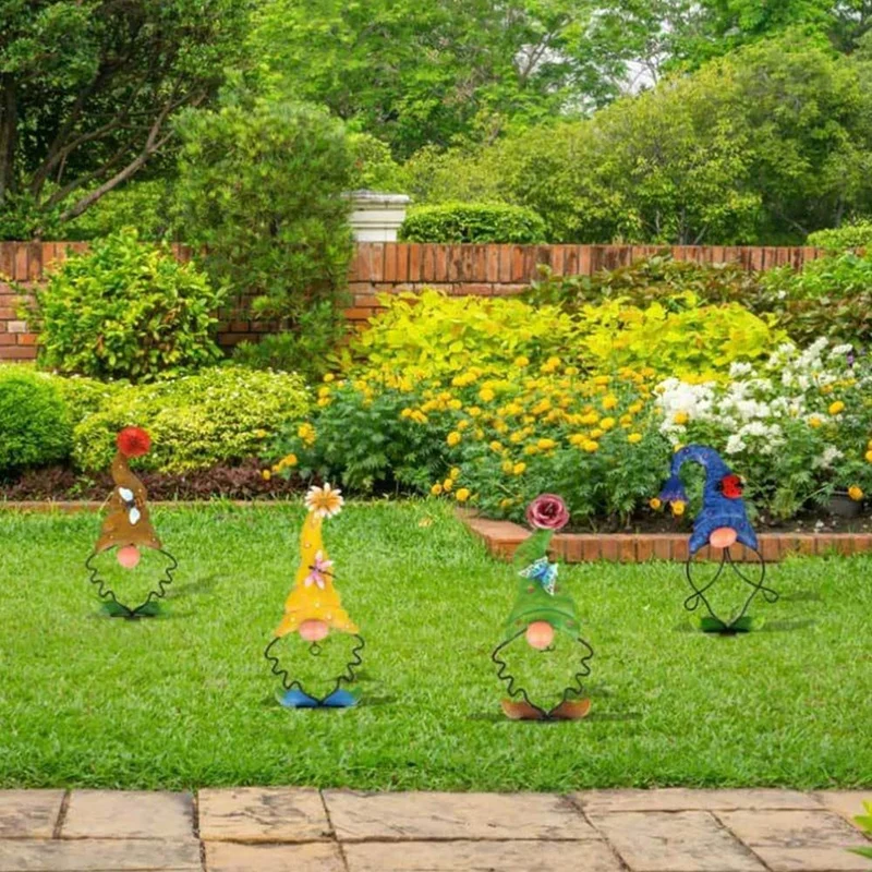 2024 Most Popular Gnome Set of 4 Yard Stakes