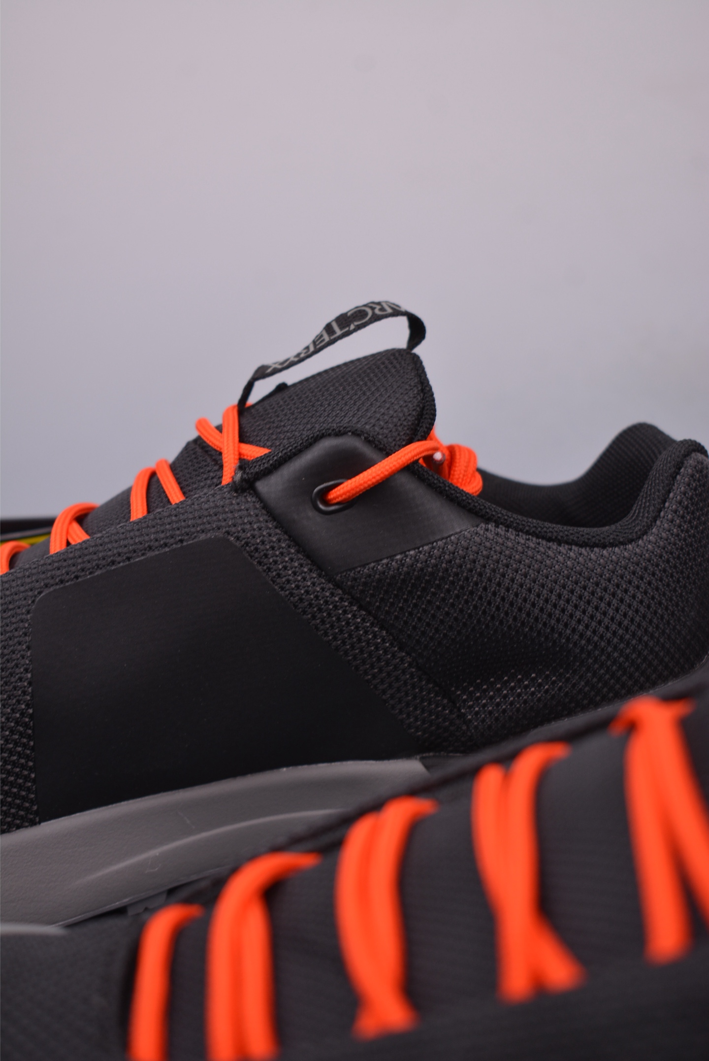 Arc'teryx Kopec GTX Hiking Shoes Black Gray Orange X000009208