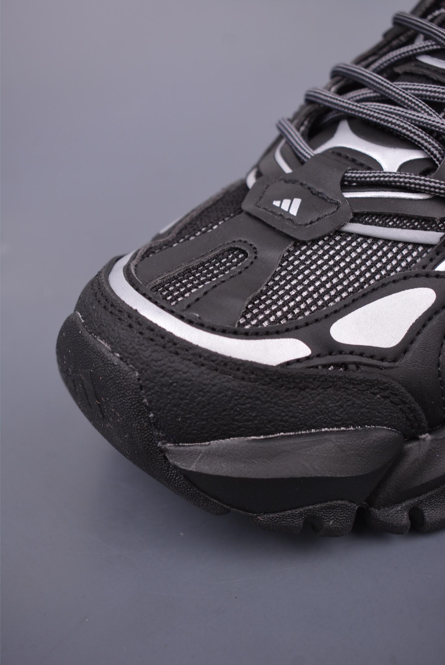 Adidas XLG Runner Deluxe Daddy Shoes Black Silver White JR9173