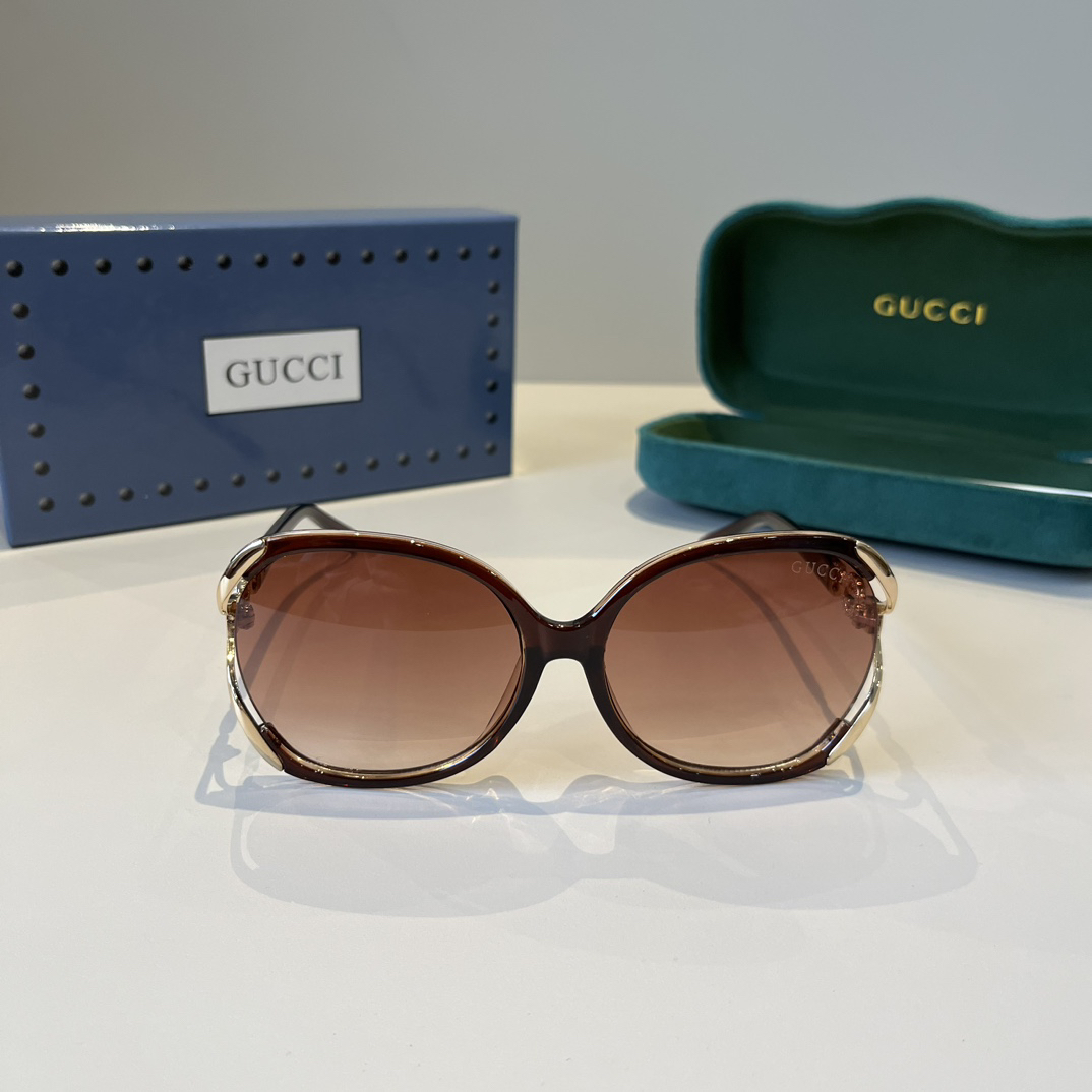 Gucci Round Frame Sunglasses