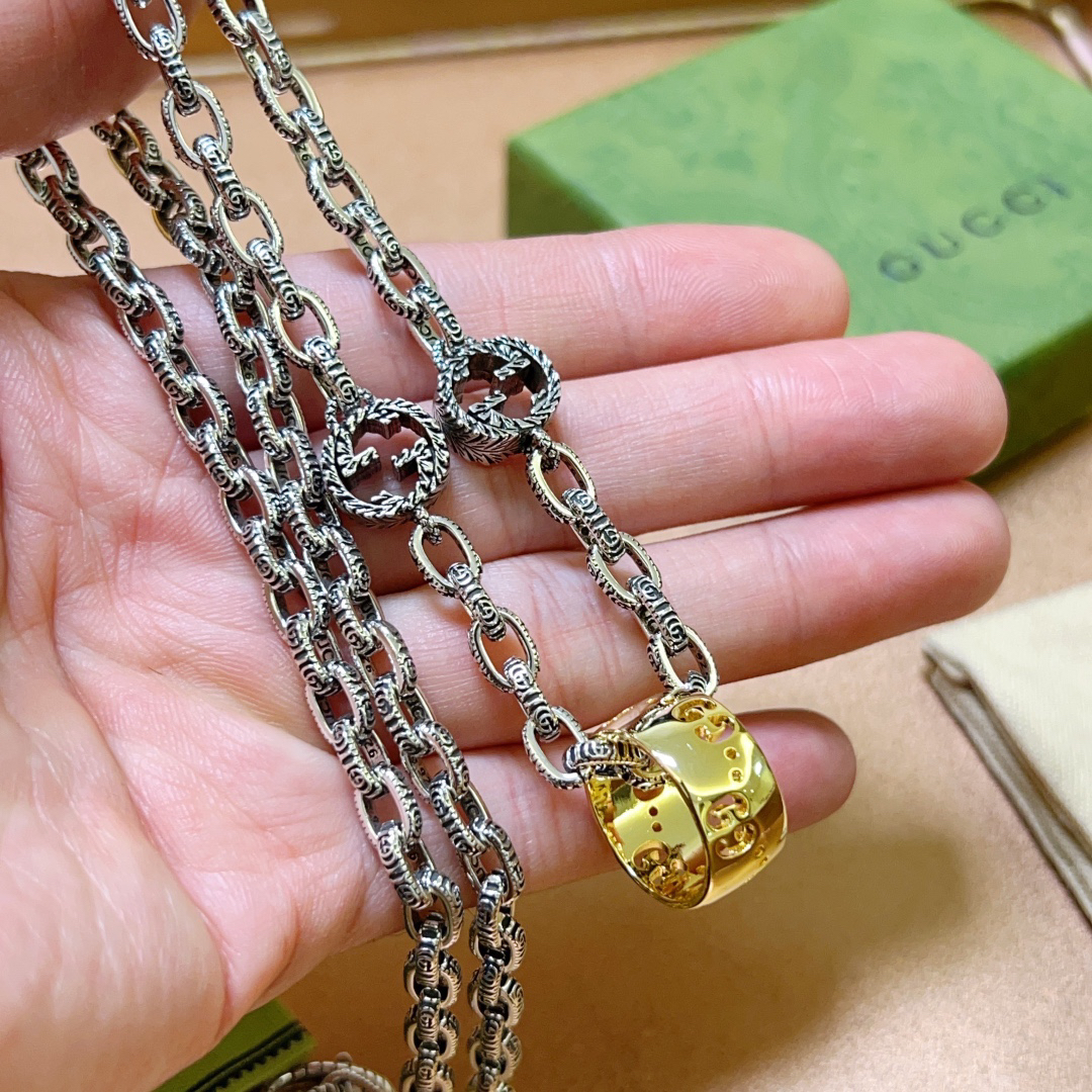 Gucci Anger Forest Series GG Gold Hollow Ring Vintage Chain Necklace