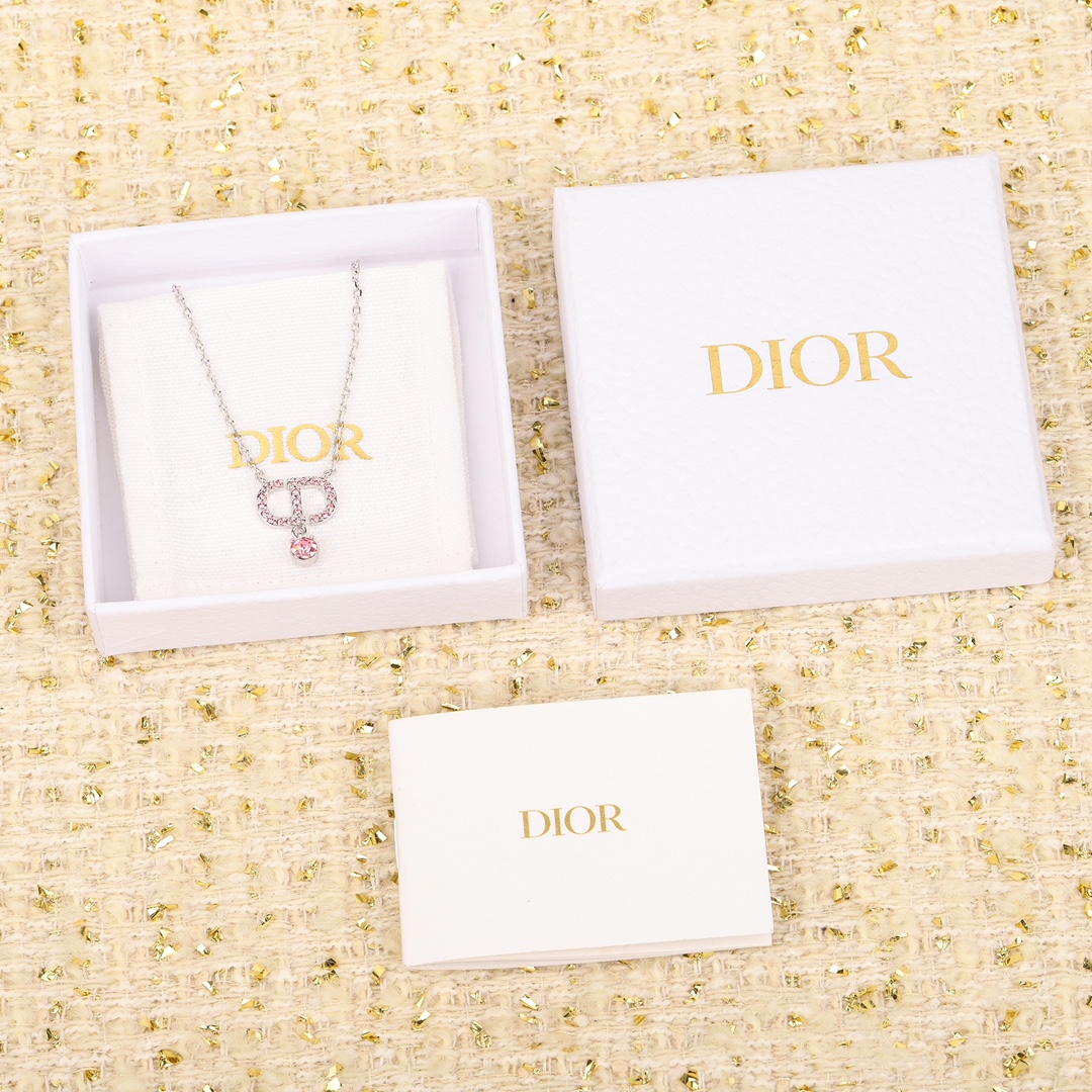 Dior diamond CD pink diamond necklace