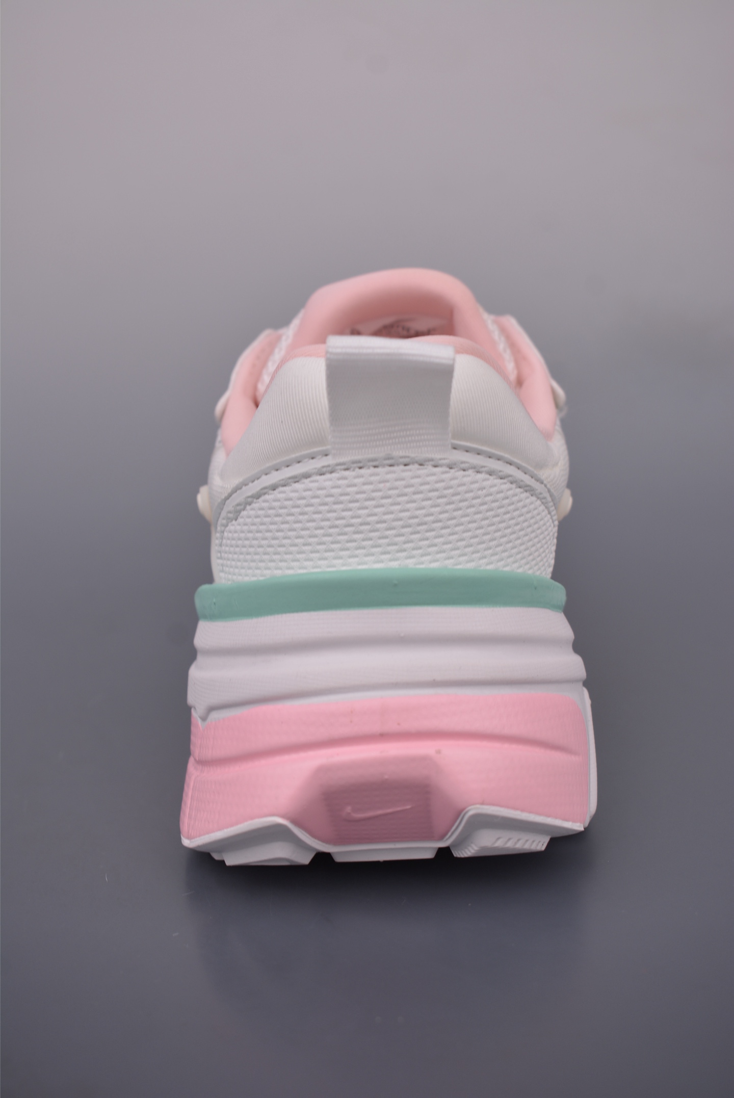 Nike V2K Runtekk 