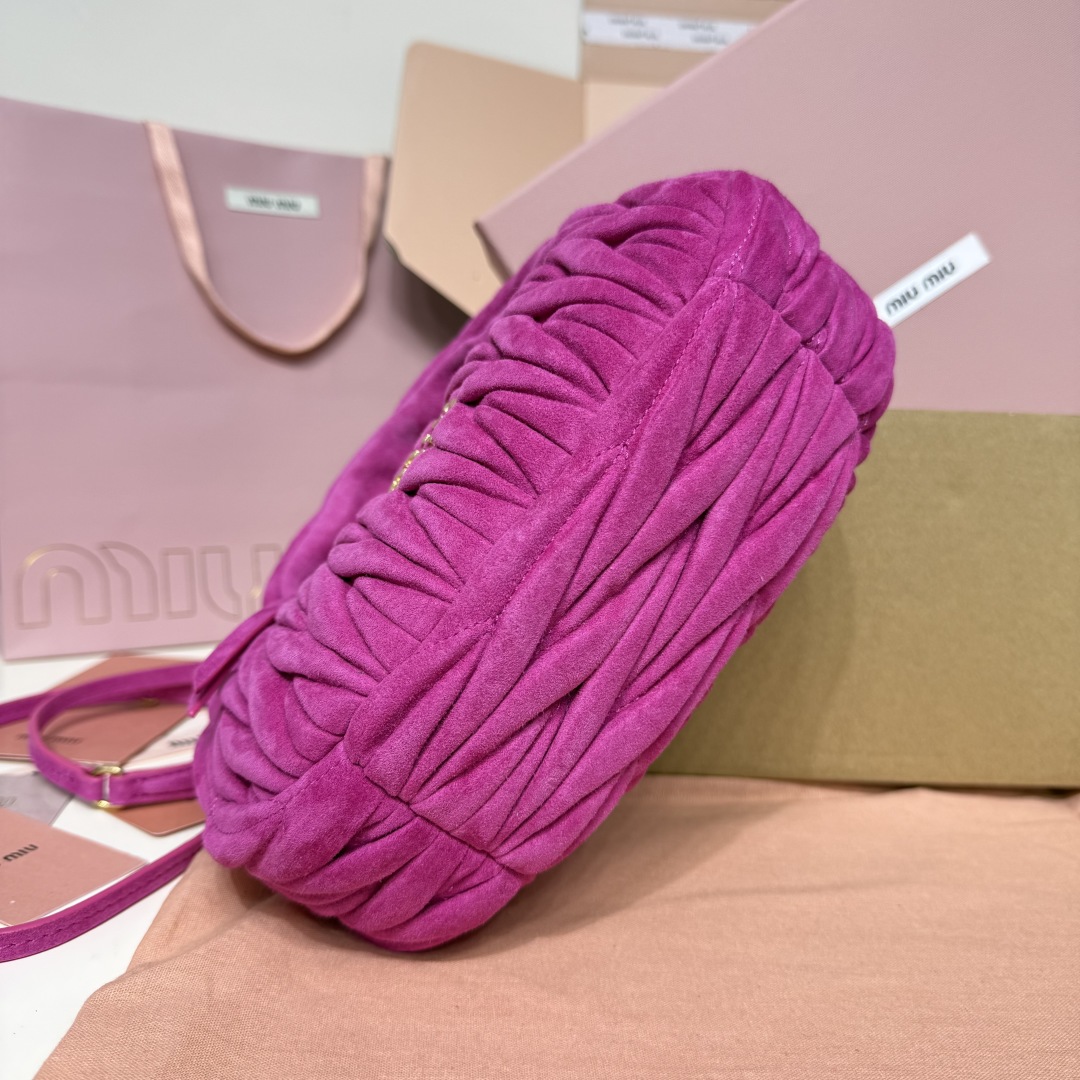 Miu Miu Miu Wander suede leather handbag 5BC125