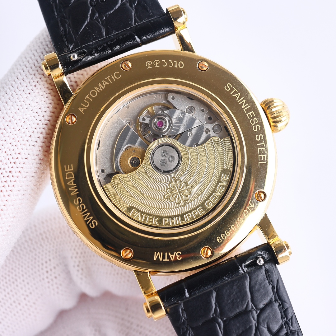 Patek Philippe Calatrava Engraved Watch