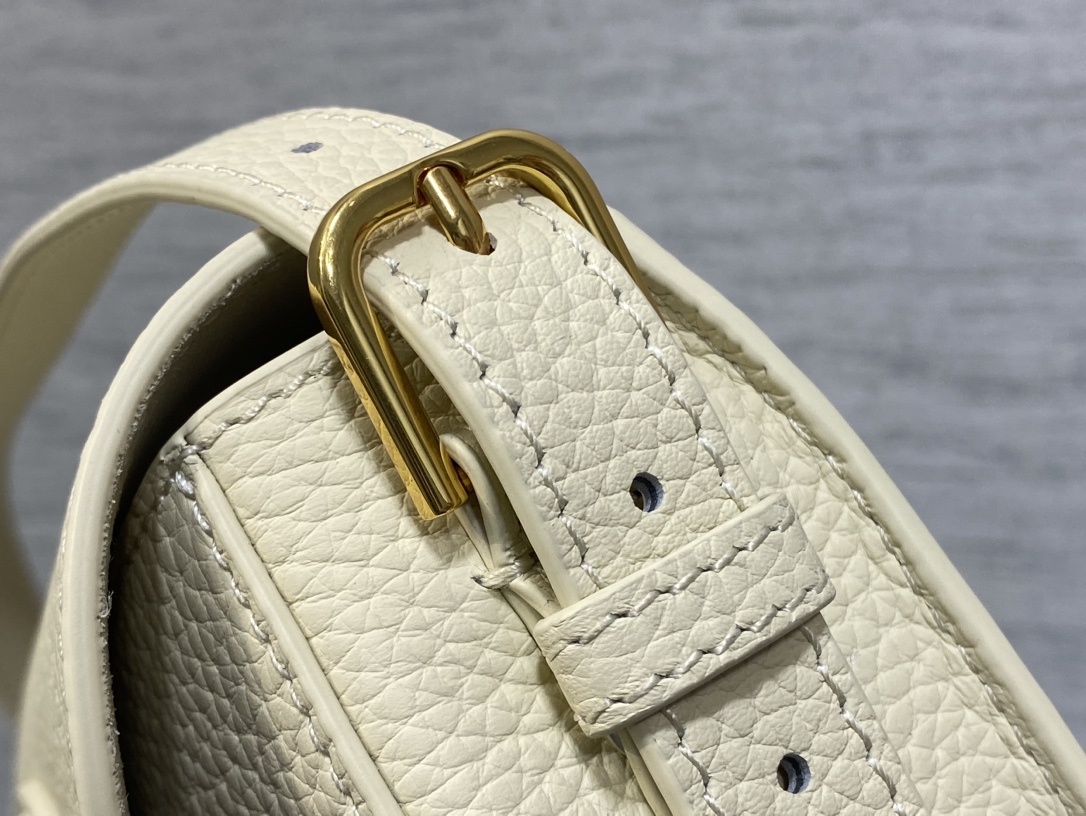 Dior Bobby East-West Autumn/Winter Collection Bag Medium