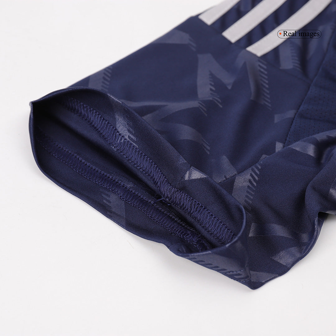 Manchester United away football shirt 2024/25