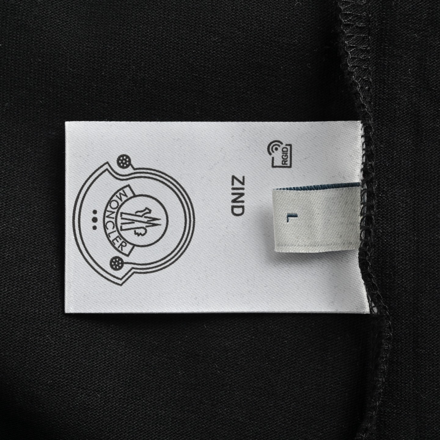 Moncler 25ss embroidered letter logo short sleeve