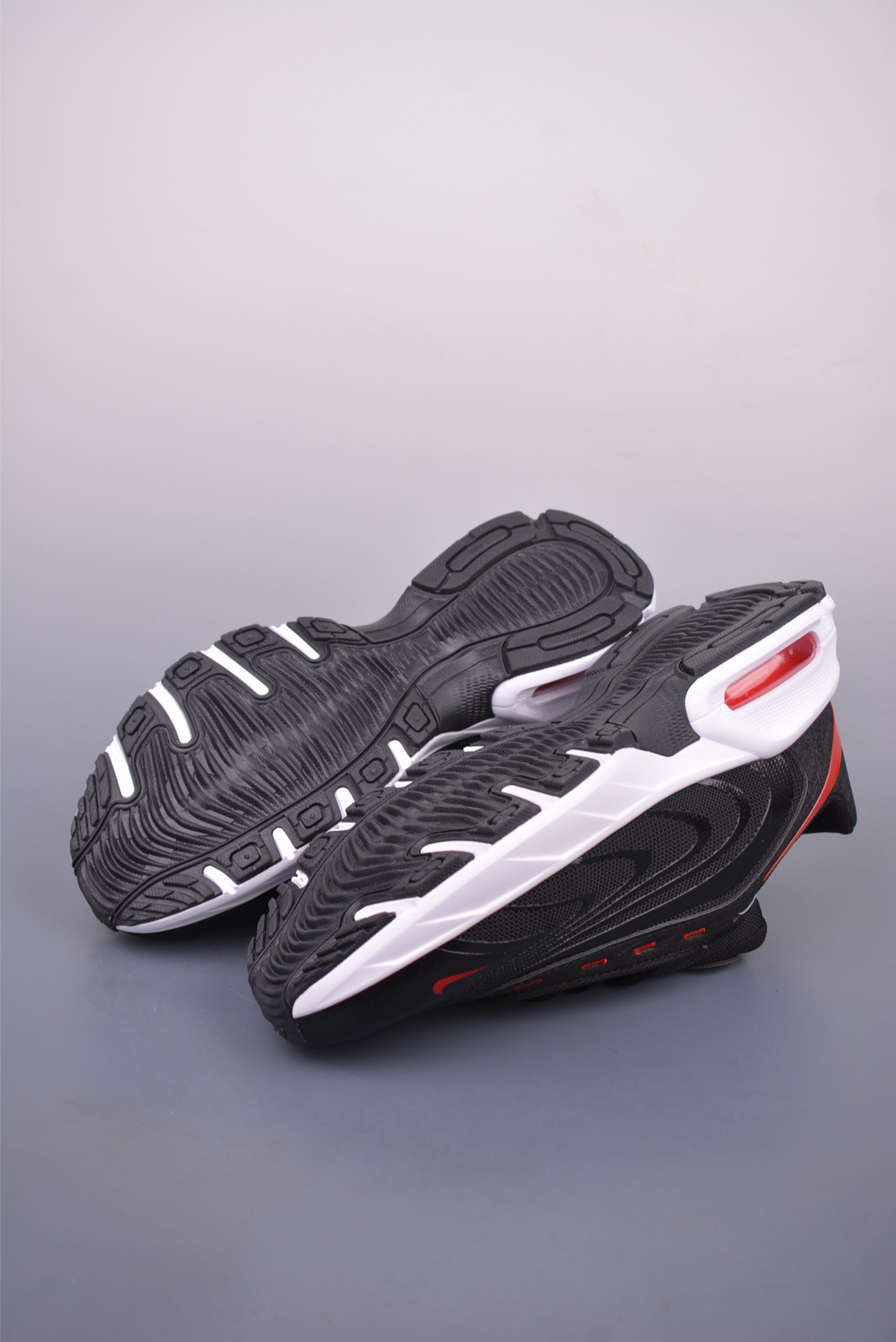Nike Air Max Fire 