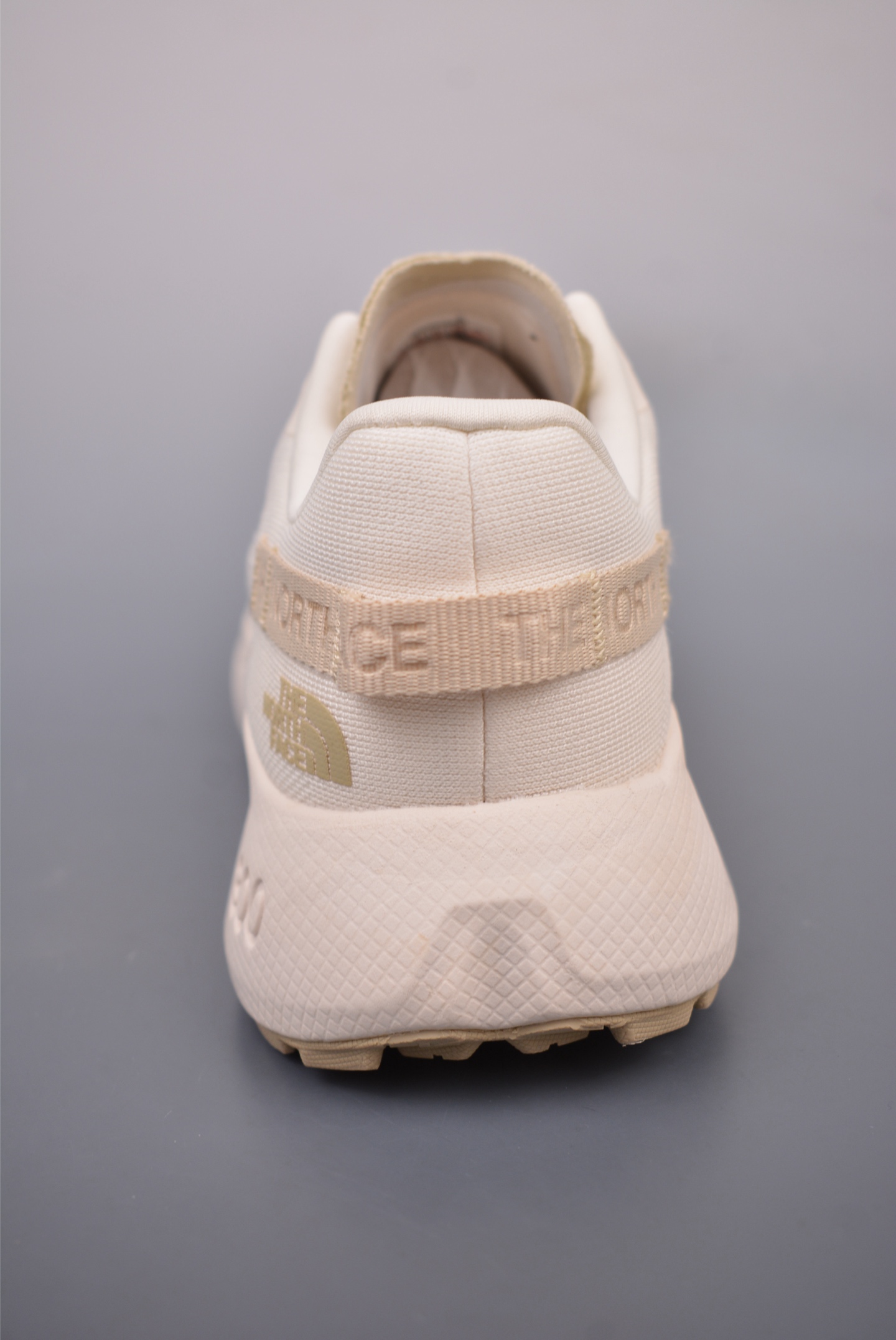 The North Face Altamesa 300 sneakers off-white NF0A8A9SWID-080