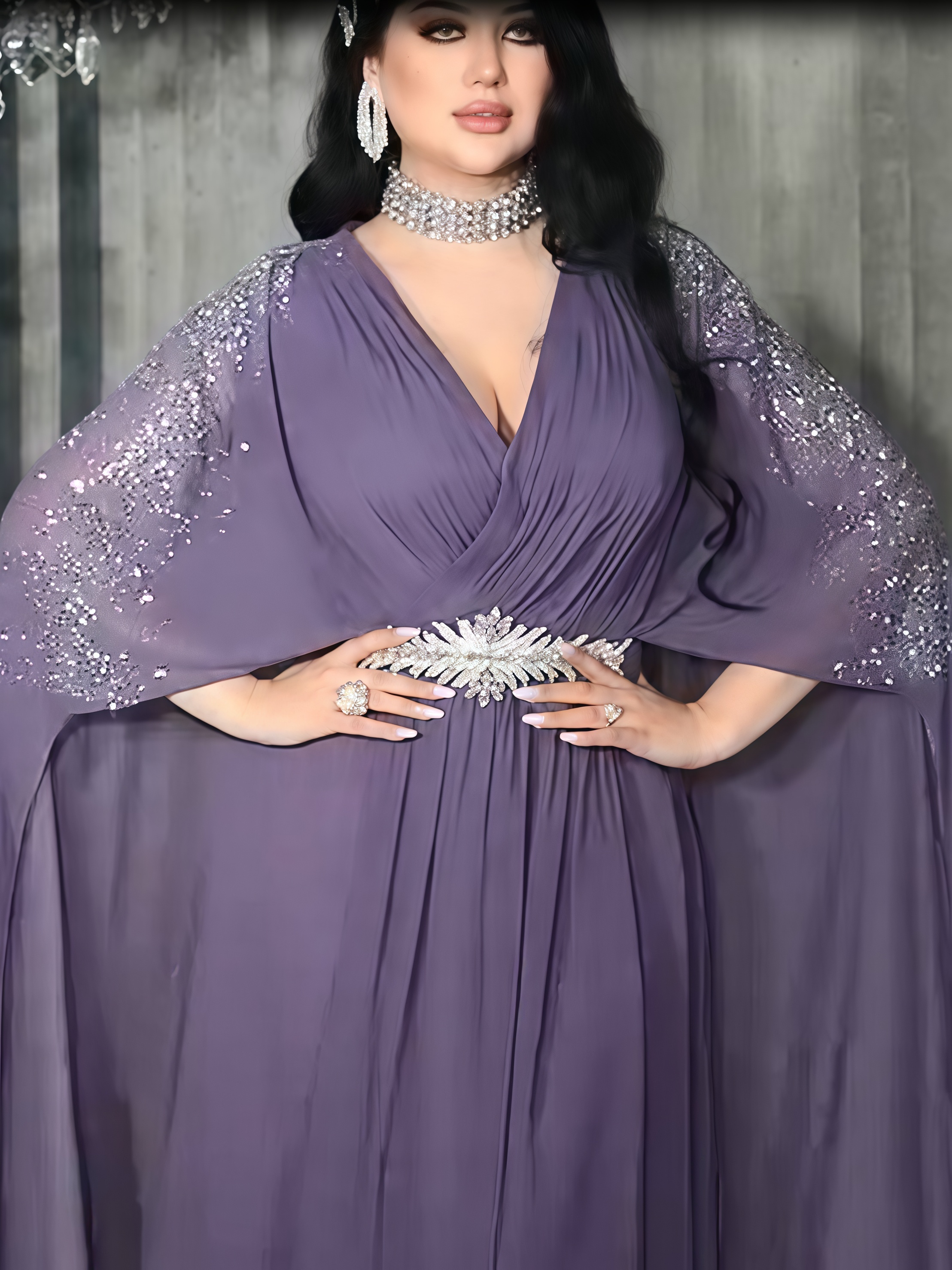 V-neck Sparkling Waist Seal Diamond Queen Style Dress