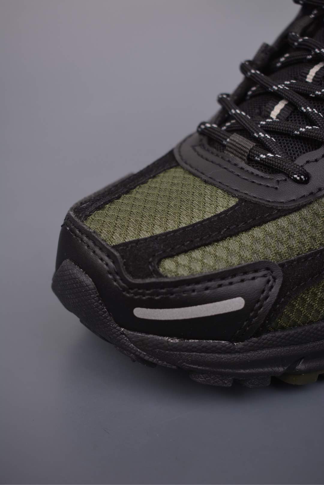 Nike Zoom Vomero 5 SP Black Green HV2527-001