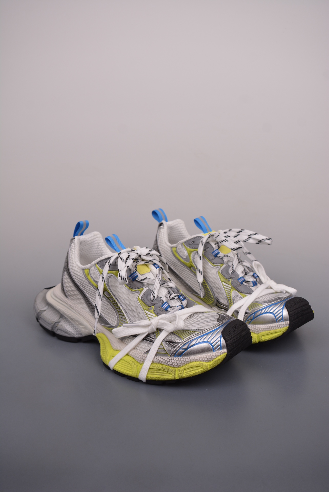 BALENCIAGA 3XL Sneakers Silver Blue Yellow