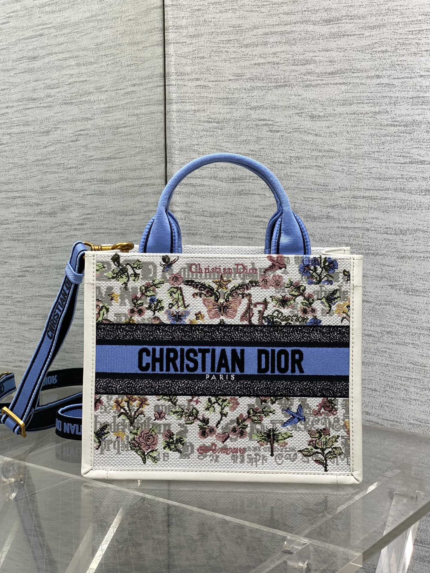 Dior tote shopping bag