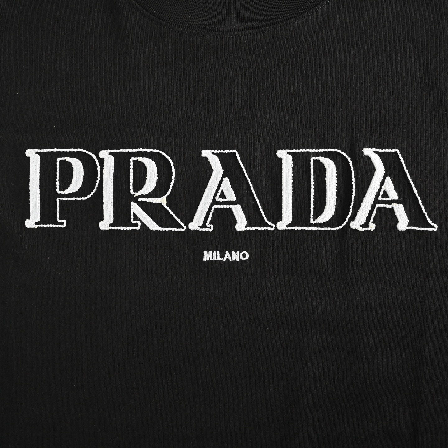 Prada 25ss shadow lettering embroidered short sleeve