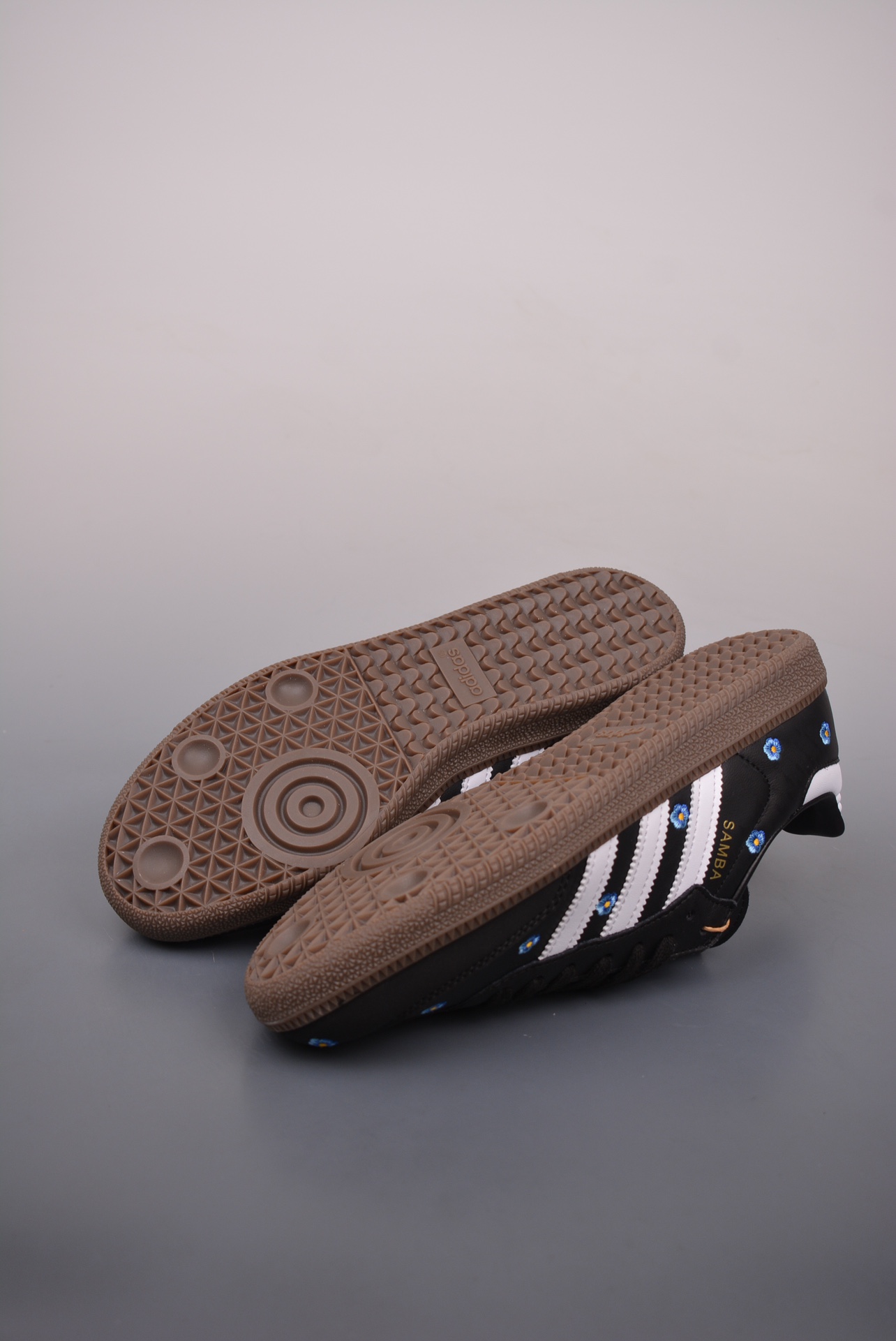 Adidas Wmns Originals Samba OG Black Embroidered Floral IF4397