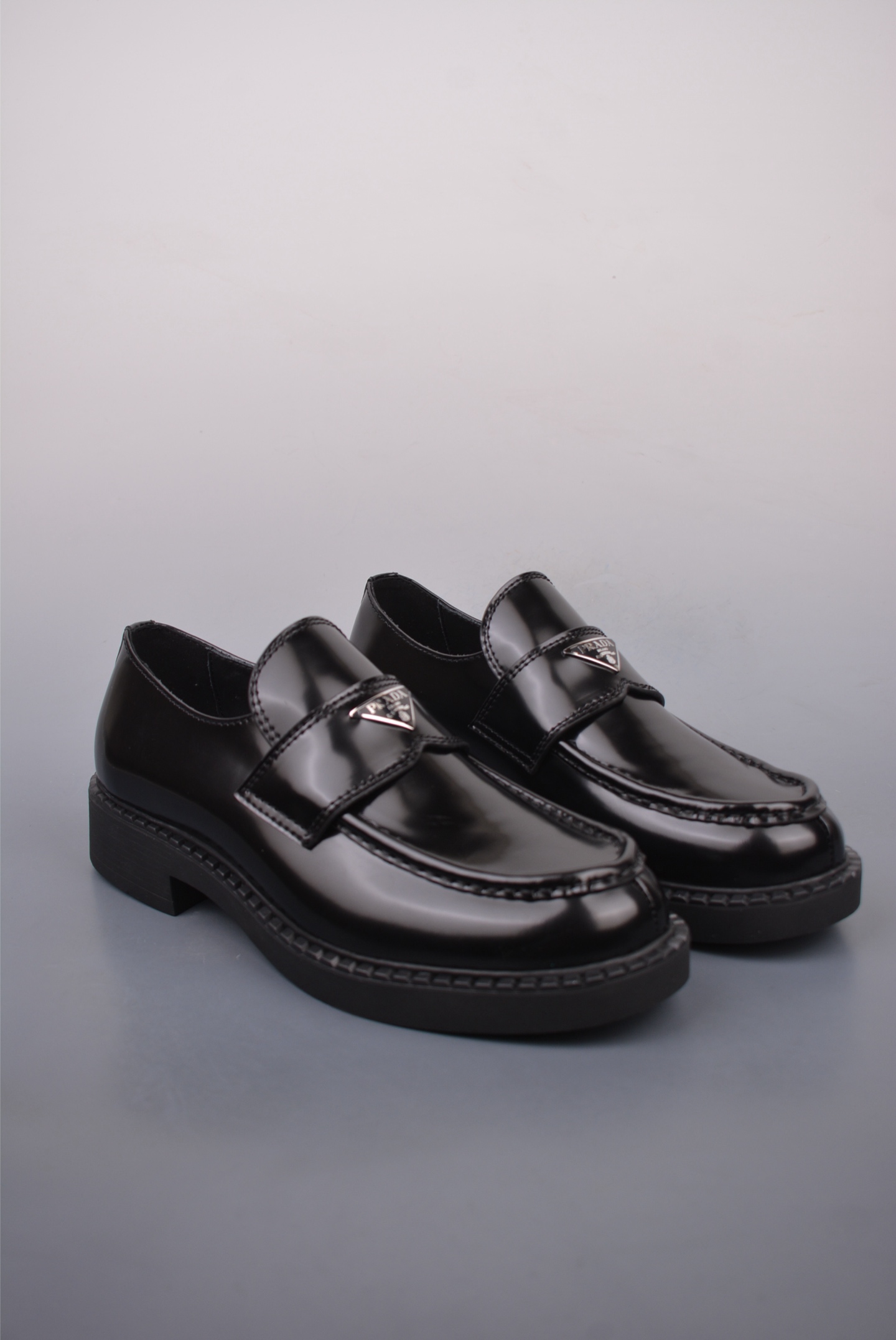 Prada Thick-soled Logo Lace-up Loafers  Shoes EG2712135