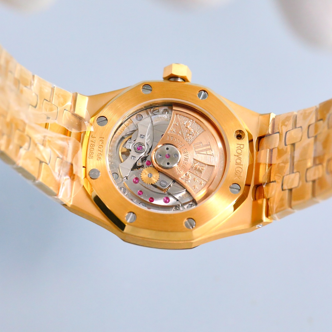 Audemars Piguet Royal Oak 15550ST-15451ST