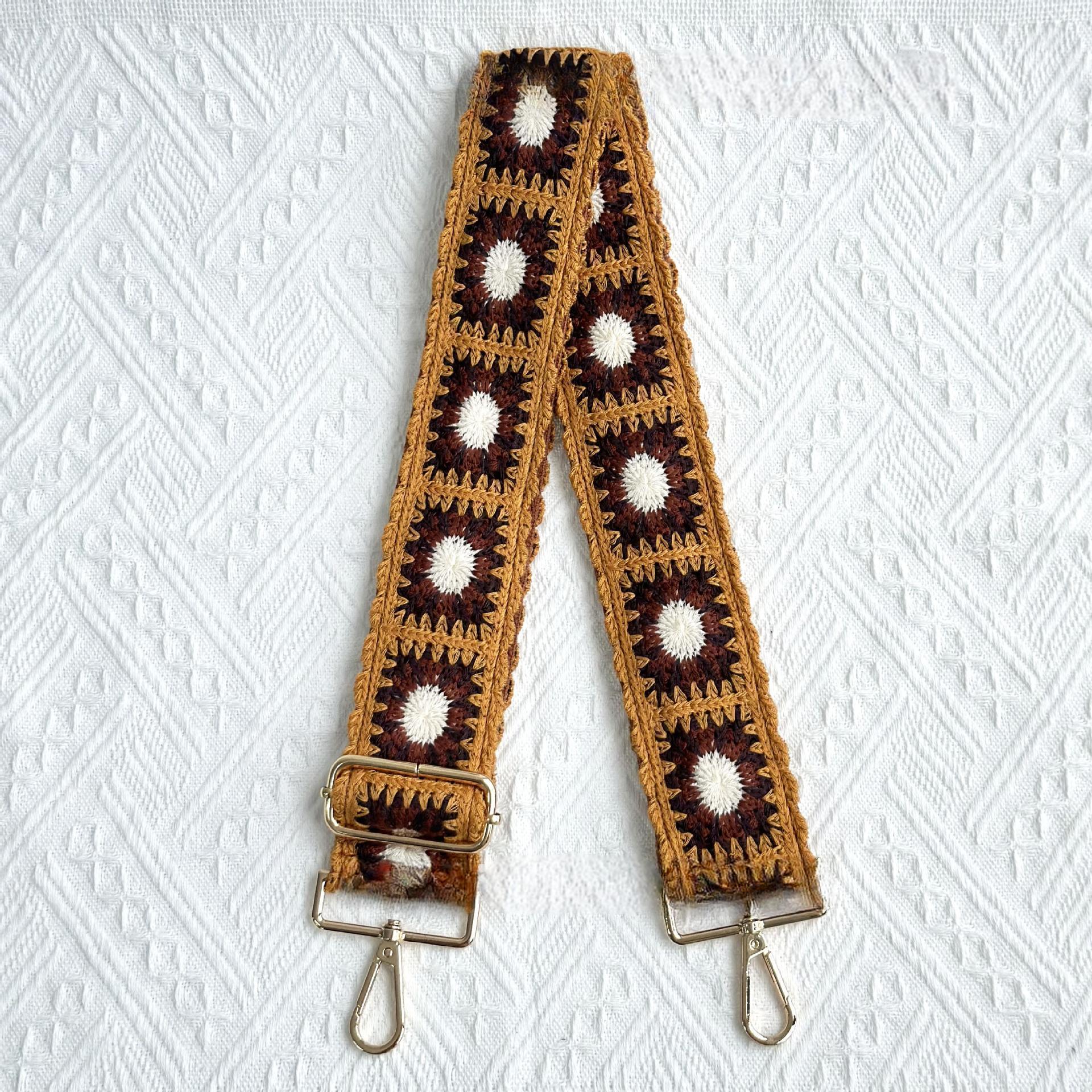 ✨👜Lovely ethnic art style floral shoulder straps🥰