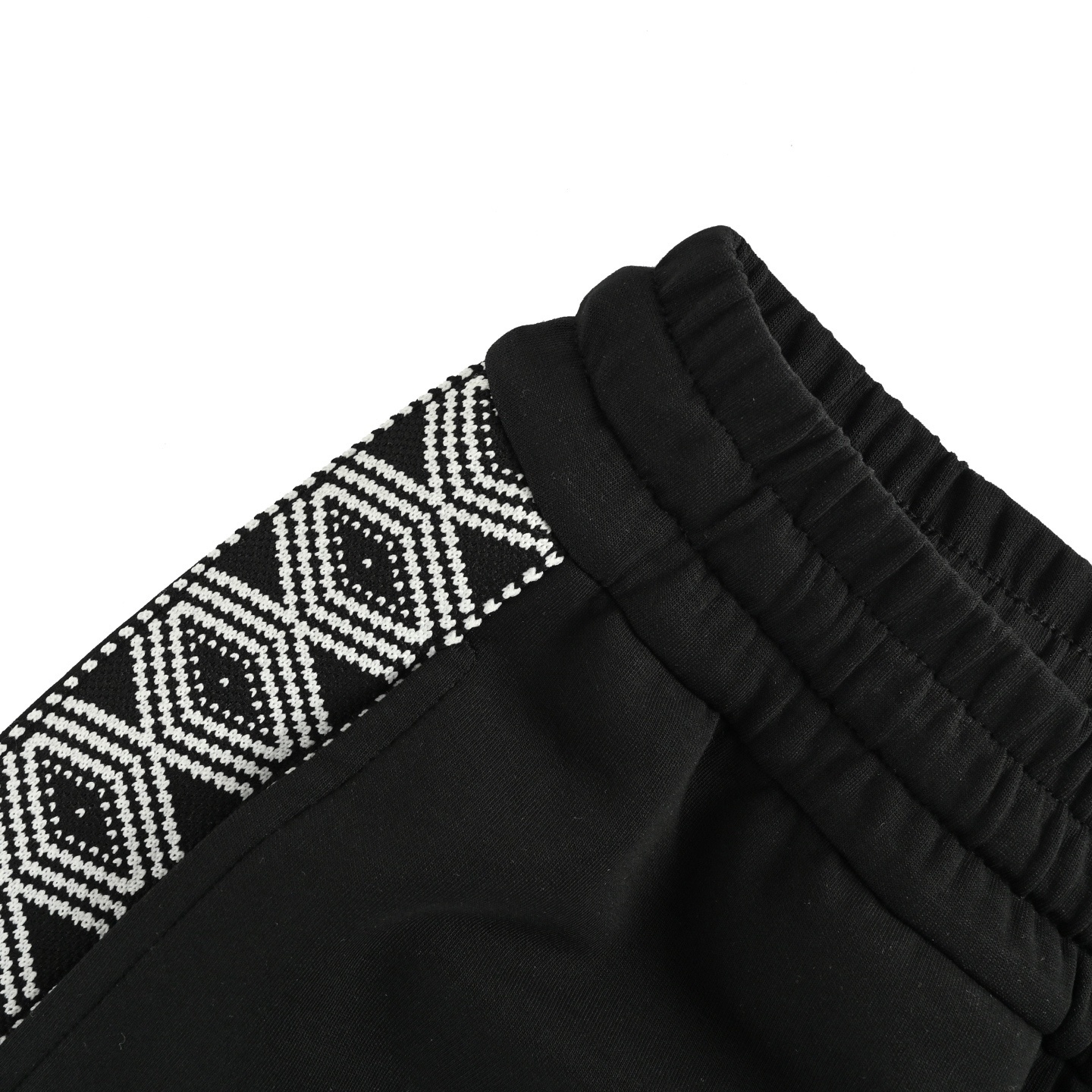 Loewe 25ss ethnic style side color-blocked webbing jacquard shorts
