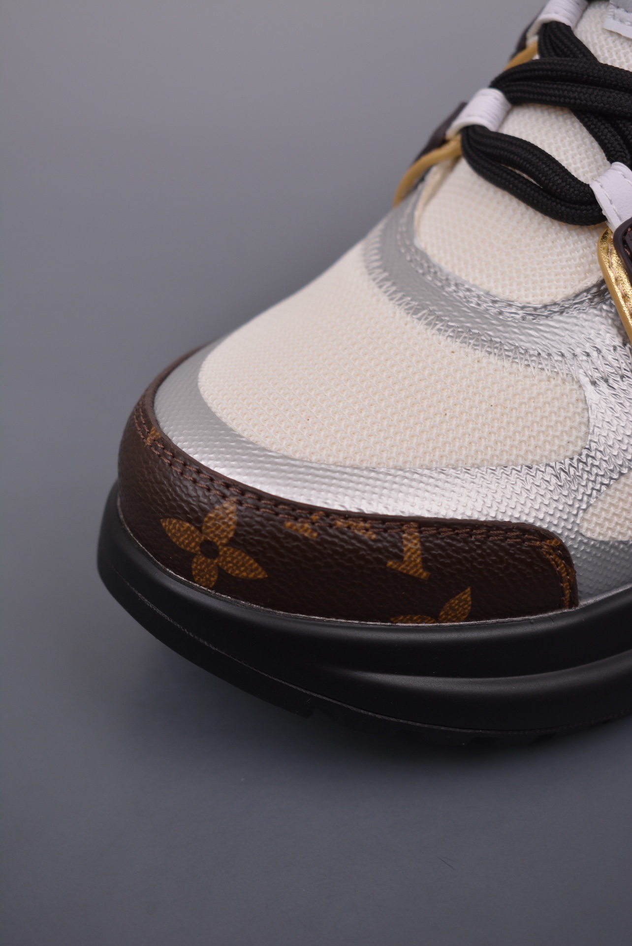 Louis Vuitton Archlight Sneakers White Gold Brown Jacquard