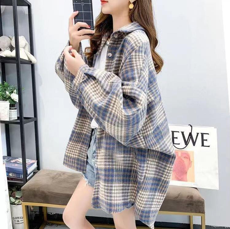 Blue a large version of a waxed plaid shirt Hong Kong style Coat