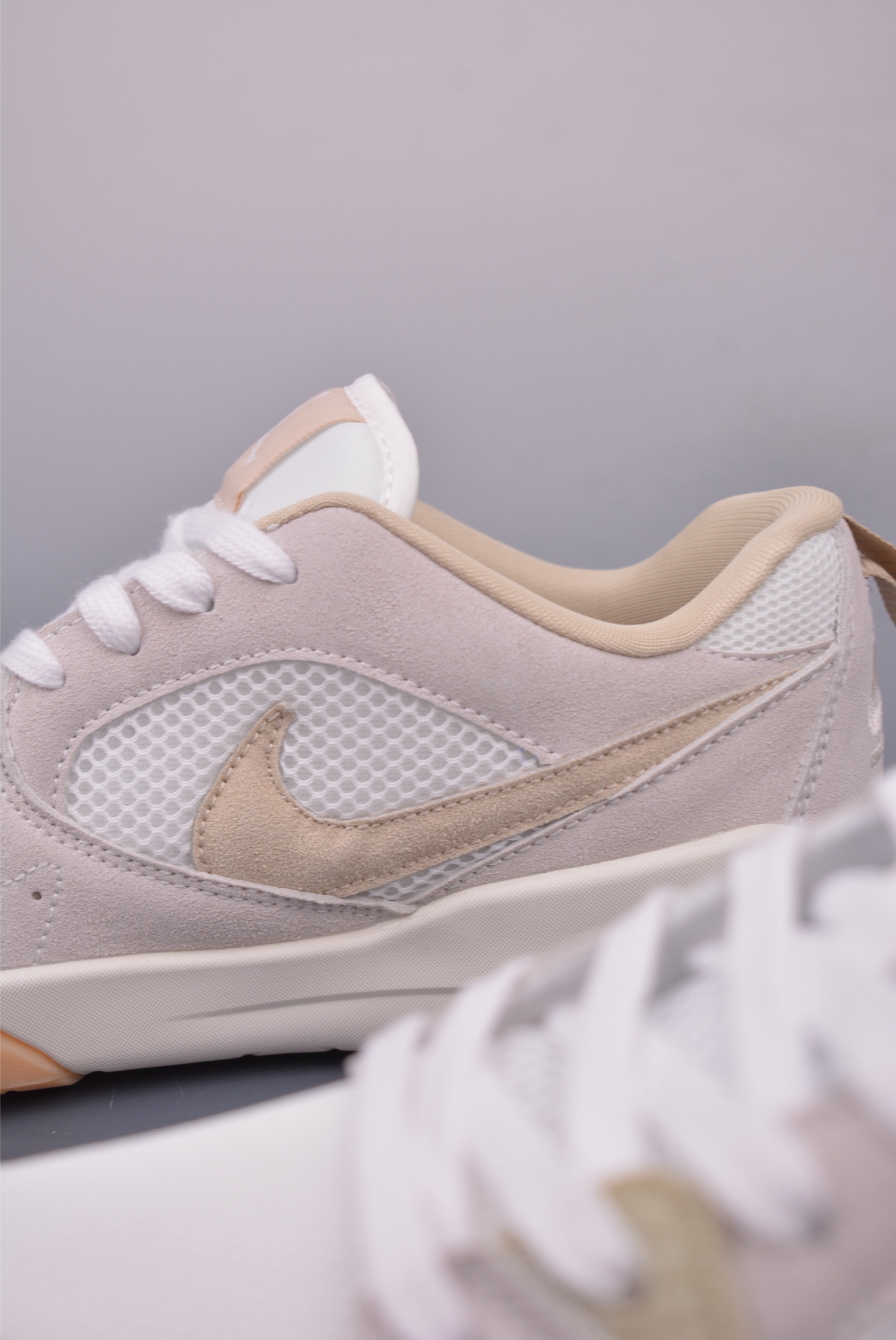 Nike Air Jordan CMFT Era sneakers White Gray Raw Rubber HJ6776-102