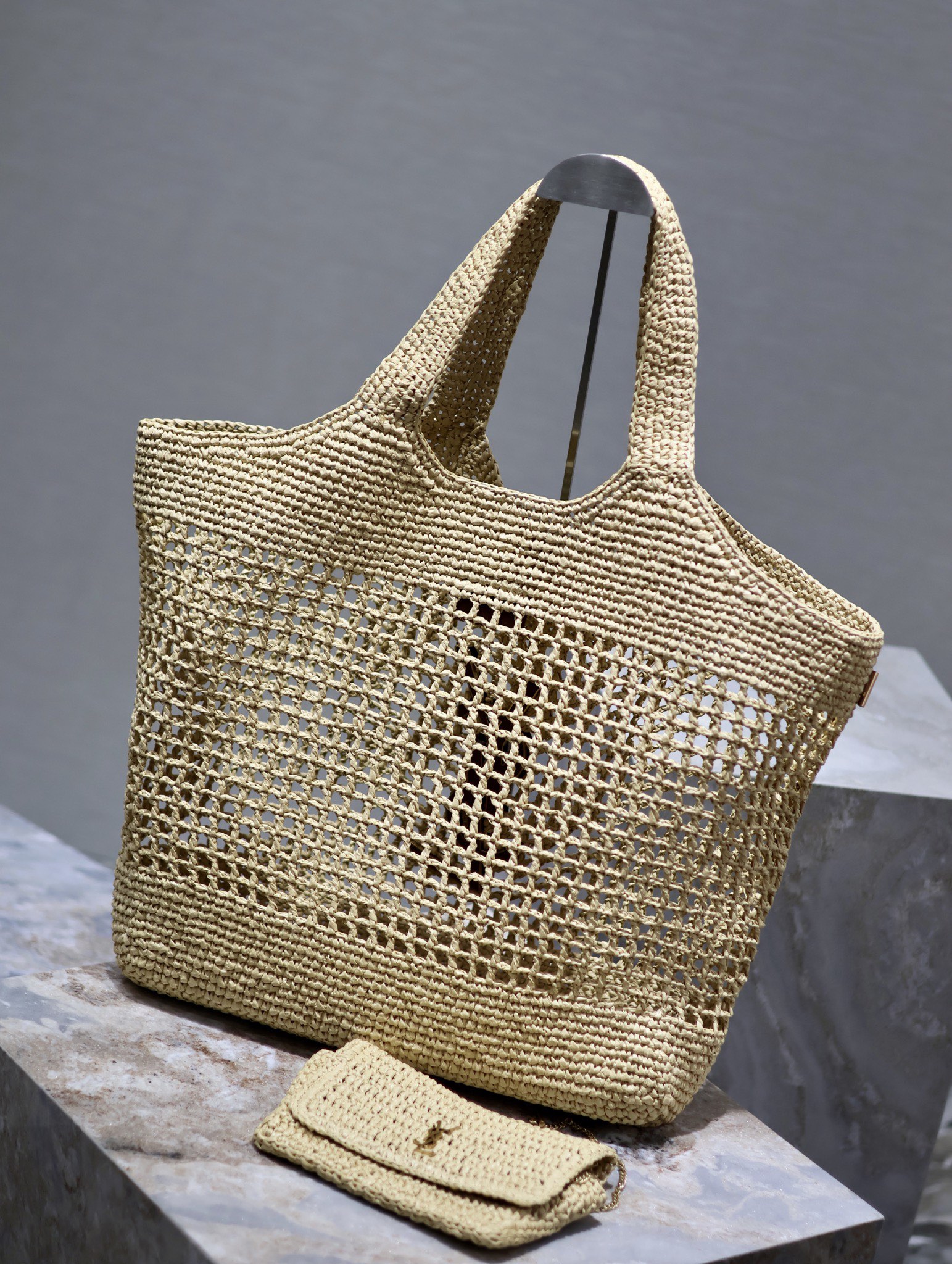 Yves Saint Laurent ICARE Woven Shopping Bag 698651