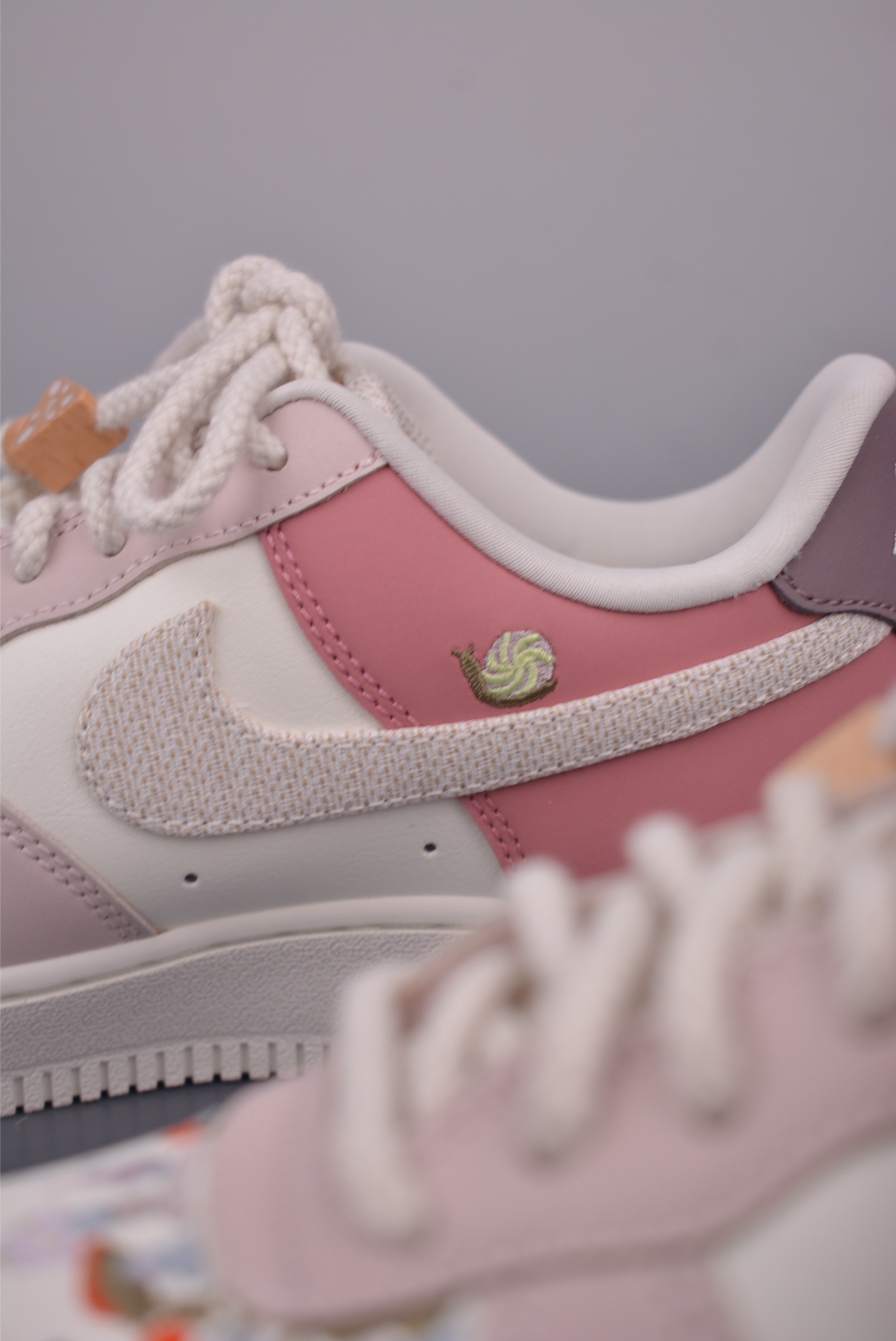 Nike Air Force 1 Low WMNS Embroidered Mushroom Kingdom White and Pink