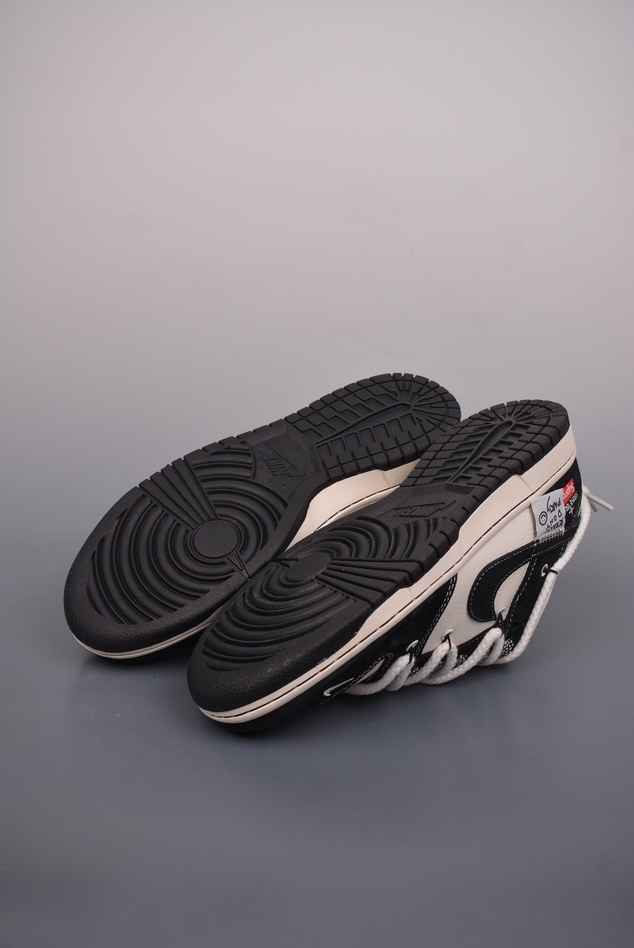 Stone Island x Supreme x Nike By You SB Dunk Low Retro SP Black, Beige, White and Red Label YX5066-202